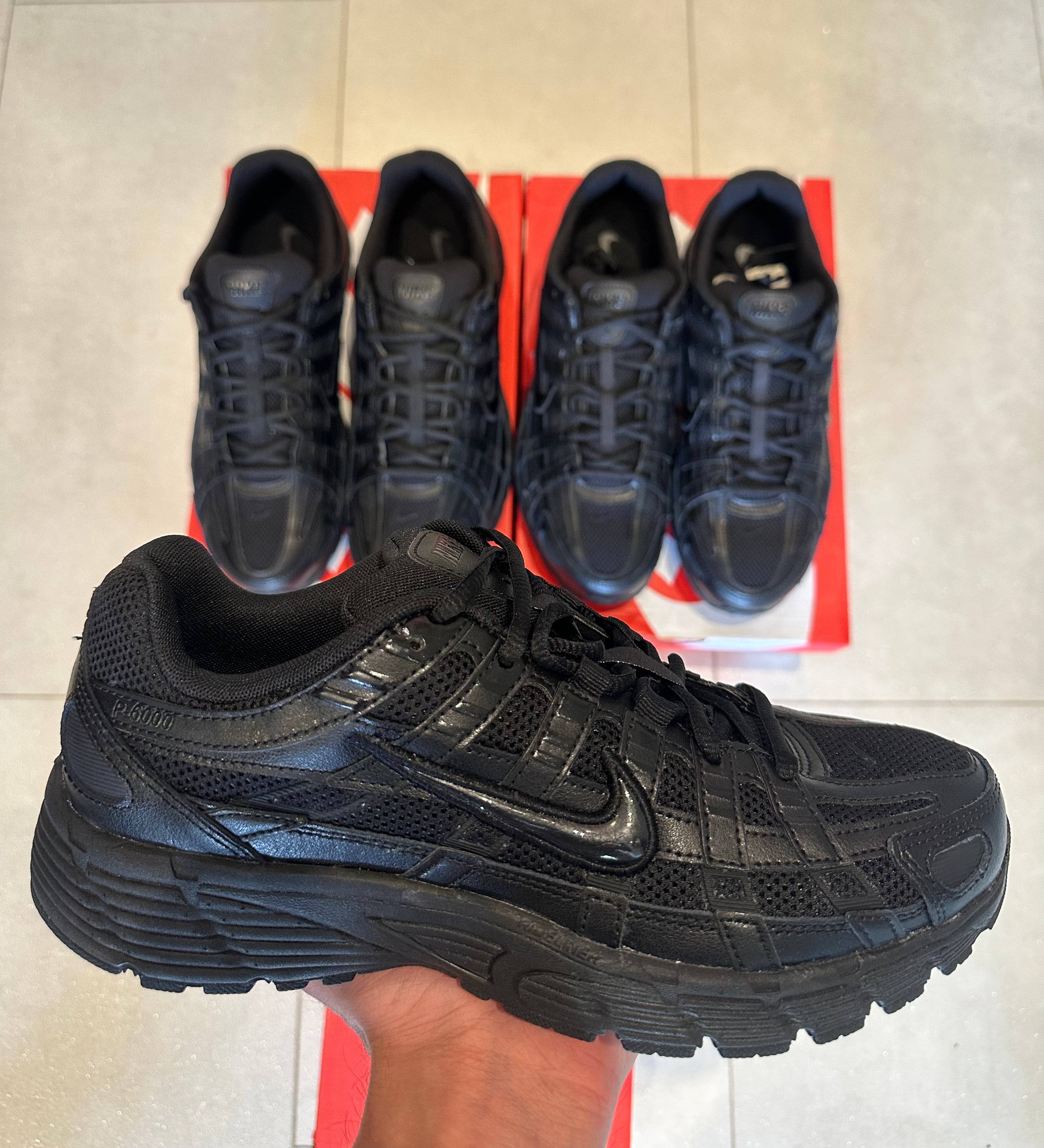 P6000 Triple Black