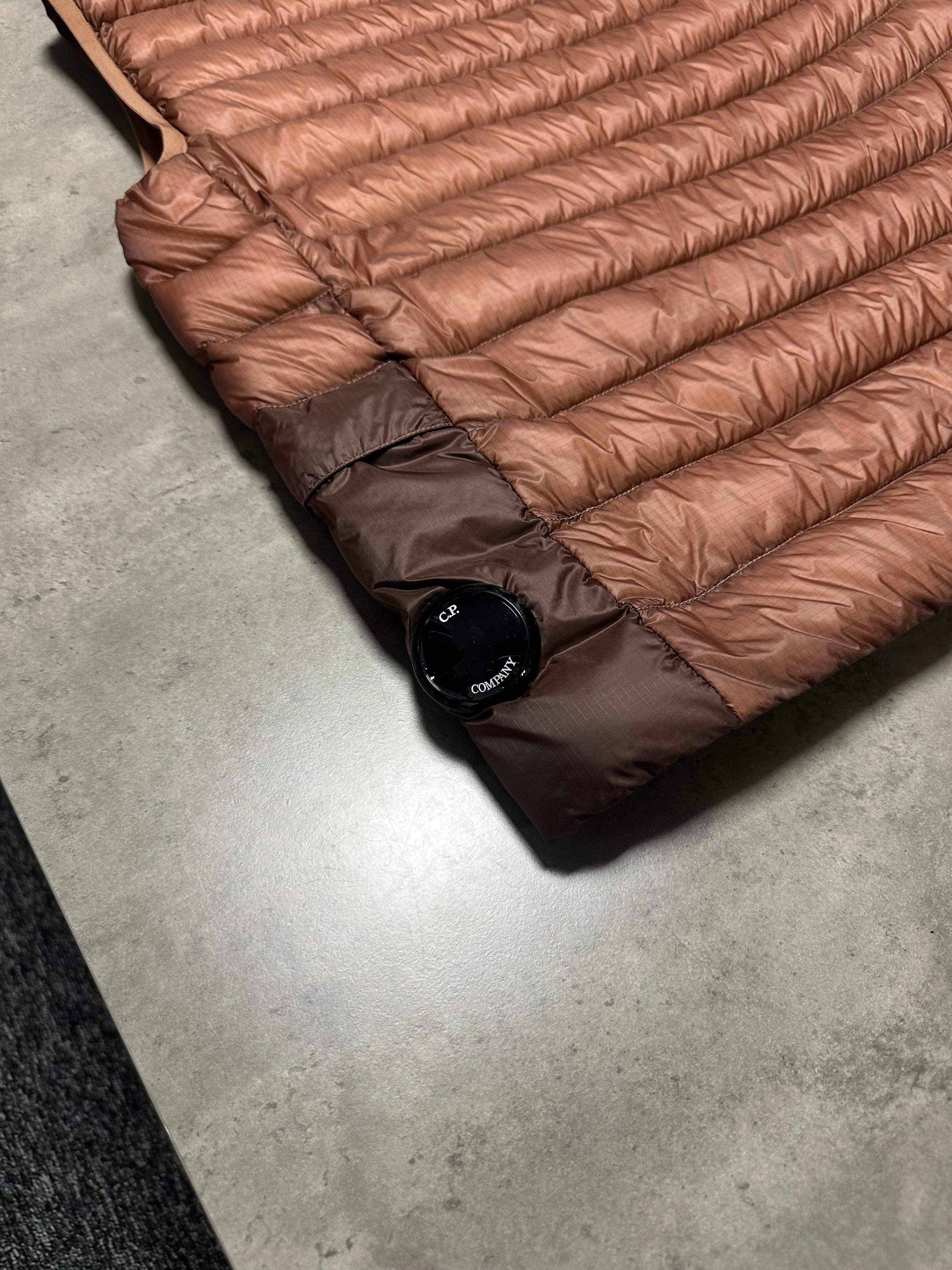 CP Company Brown DD Shell Down Filled Lens Viewer Gilet - Medium RRP £480