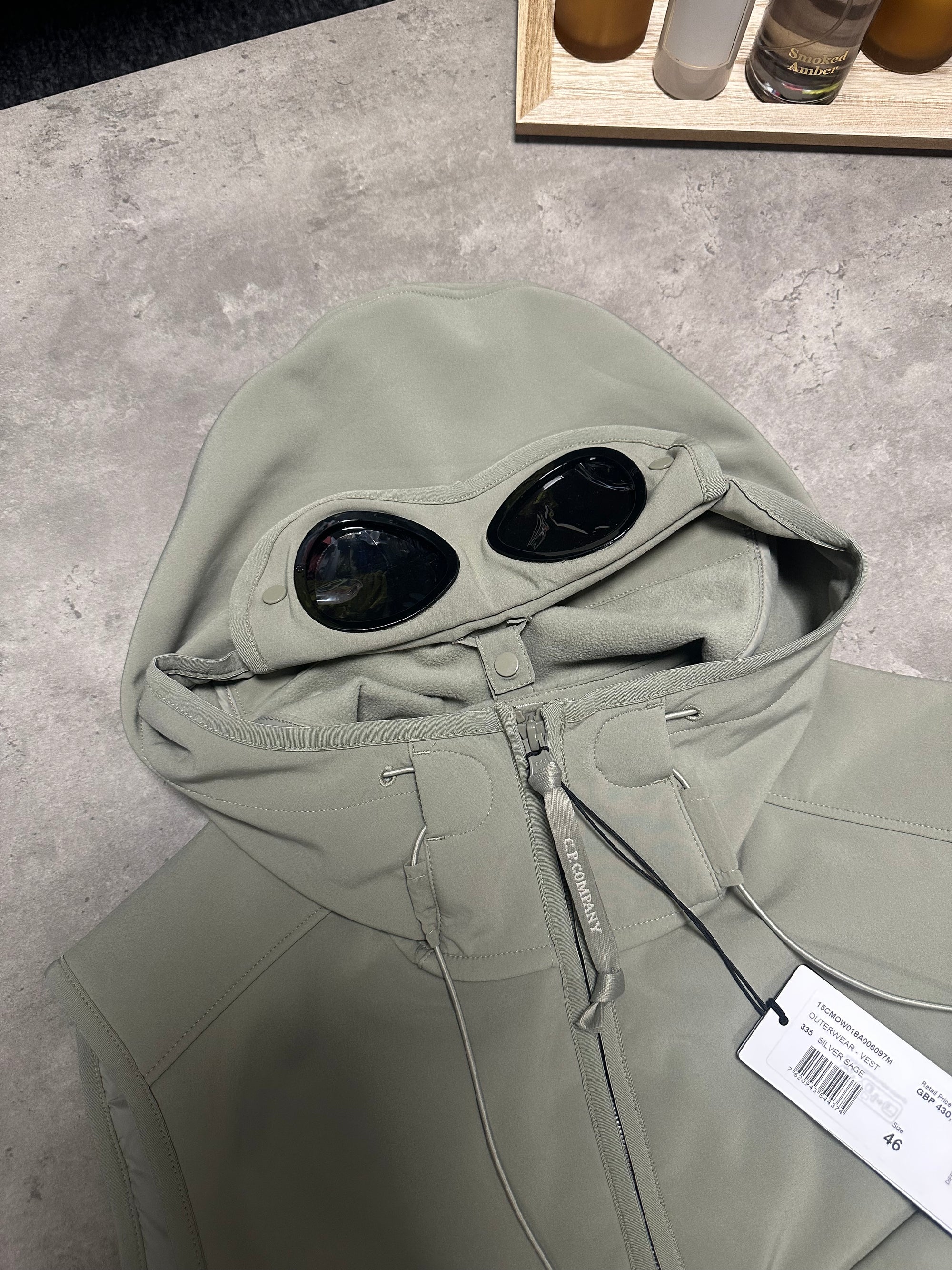 CP Company Biege Shell-R Google Hood Gilet RRP £430 Small