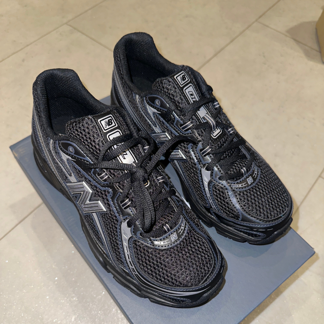 740 Triple Black