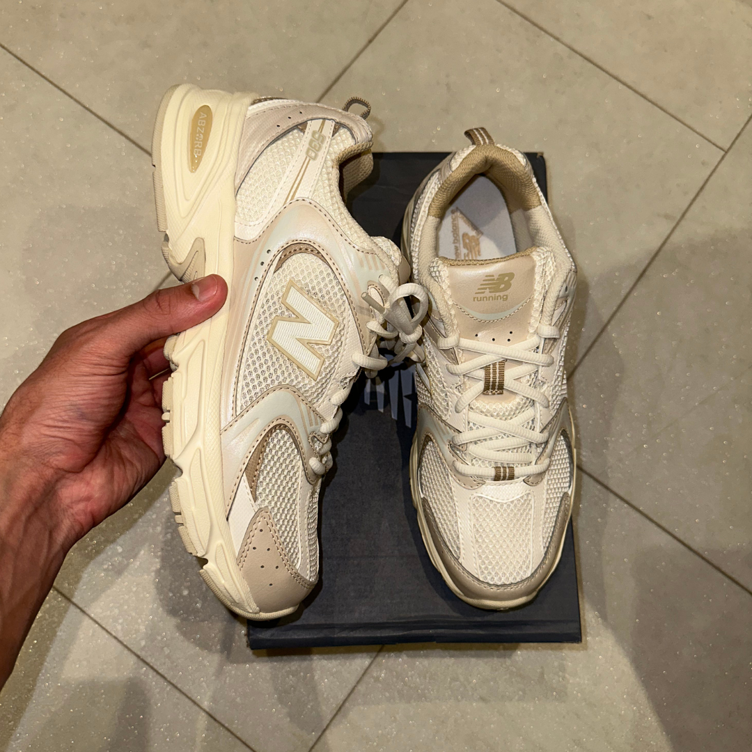 New Balance 530 Beige & Gold