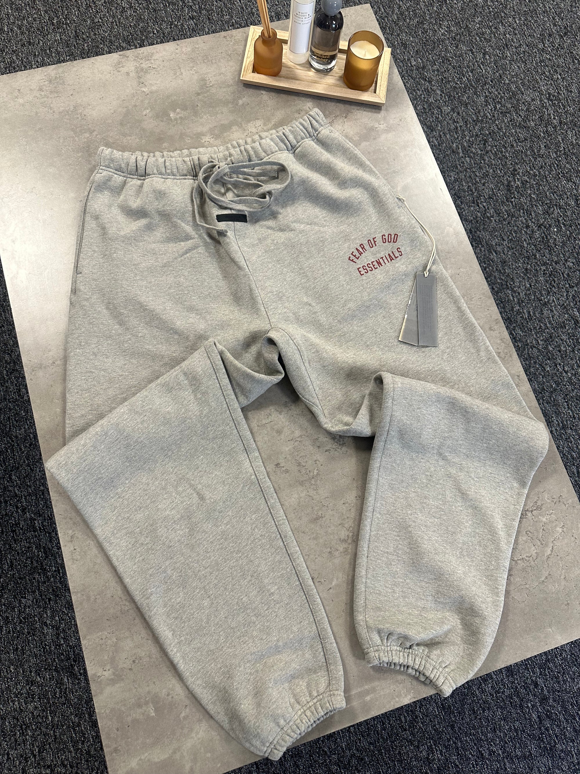 ESSENTIALS Joggers