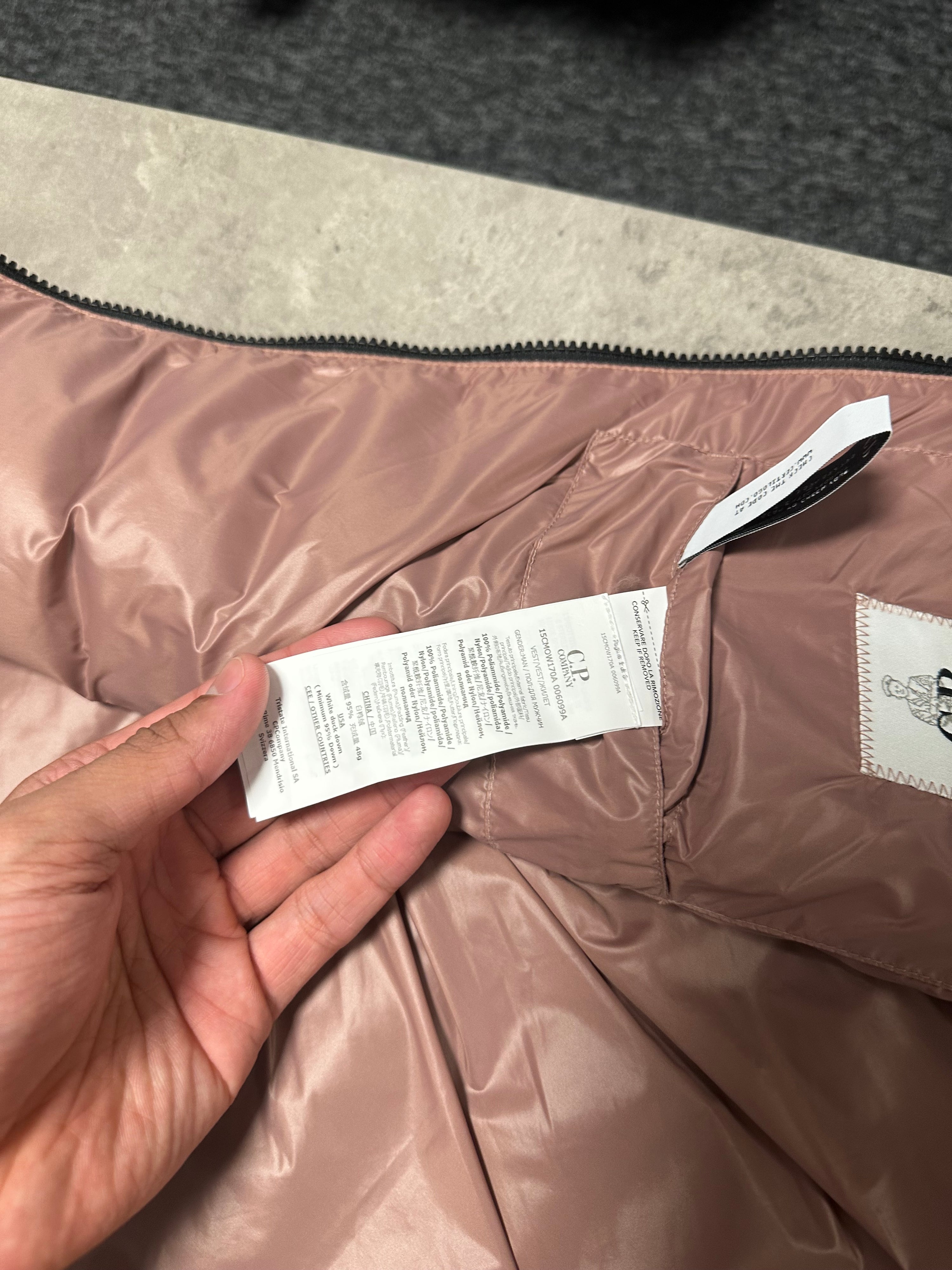 CP Company Brown DD Shell Down Filled Lens Viewer Gilet - Medium RRP £480