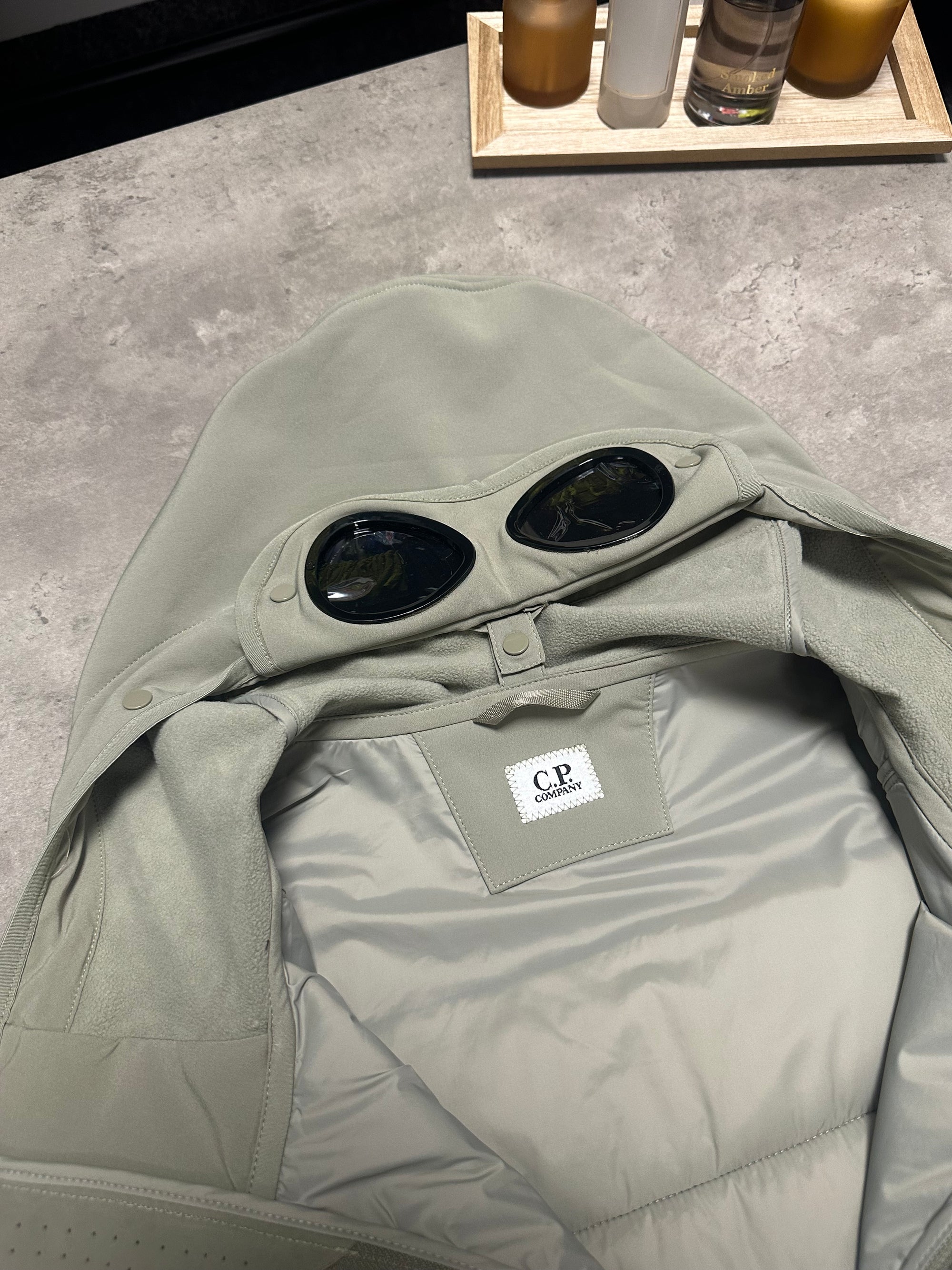 CP Company Biege Shell-R Google Hood Gilet RRP £430 Small
