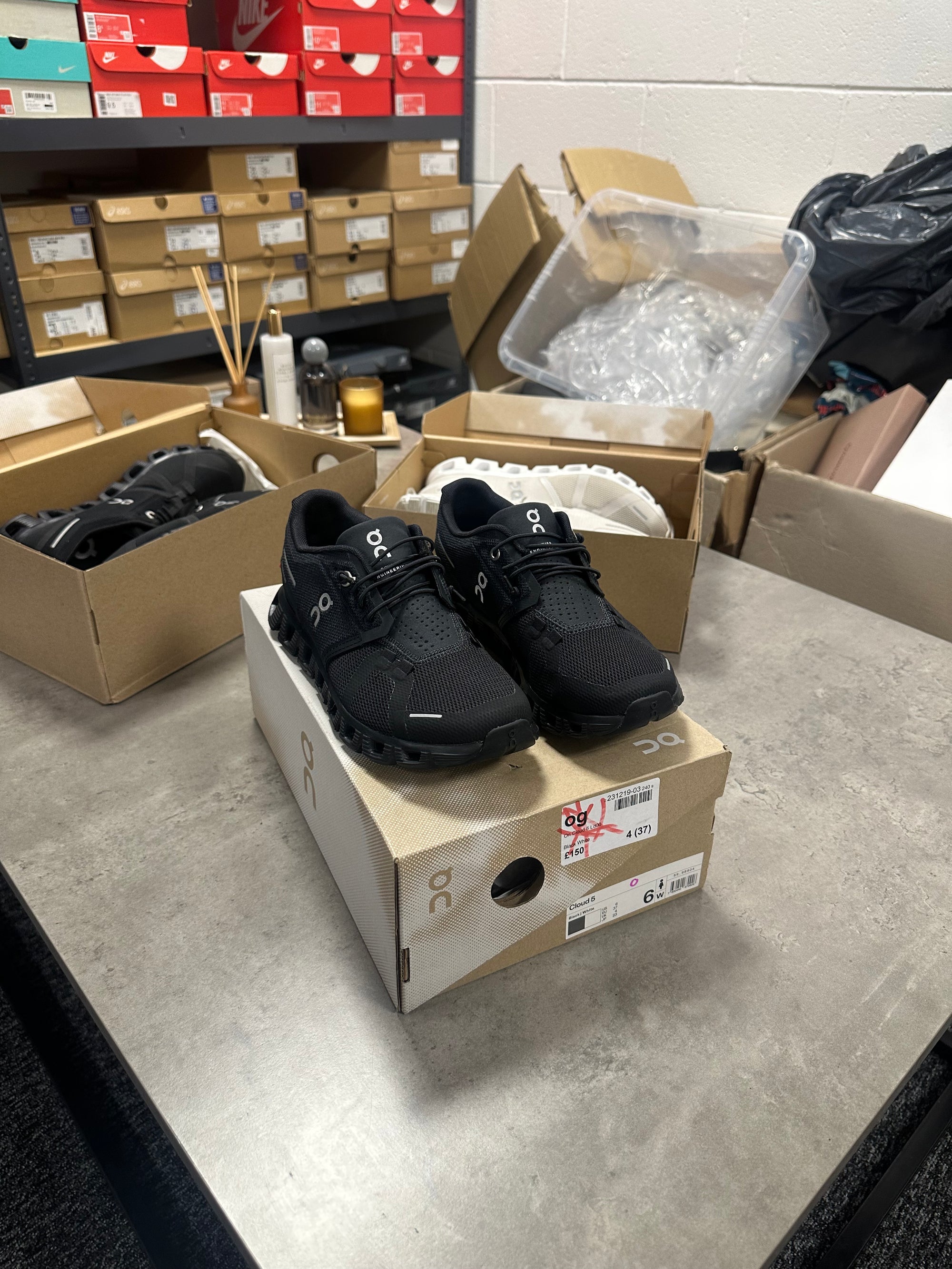 On Cloud 5 Black