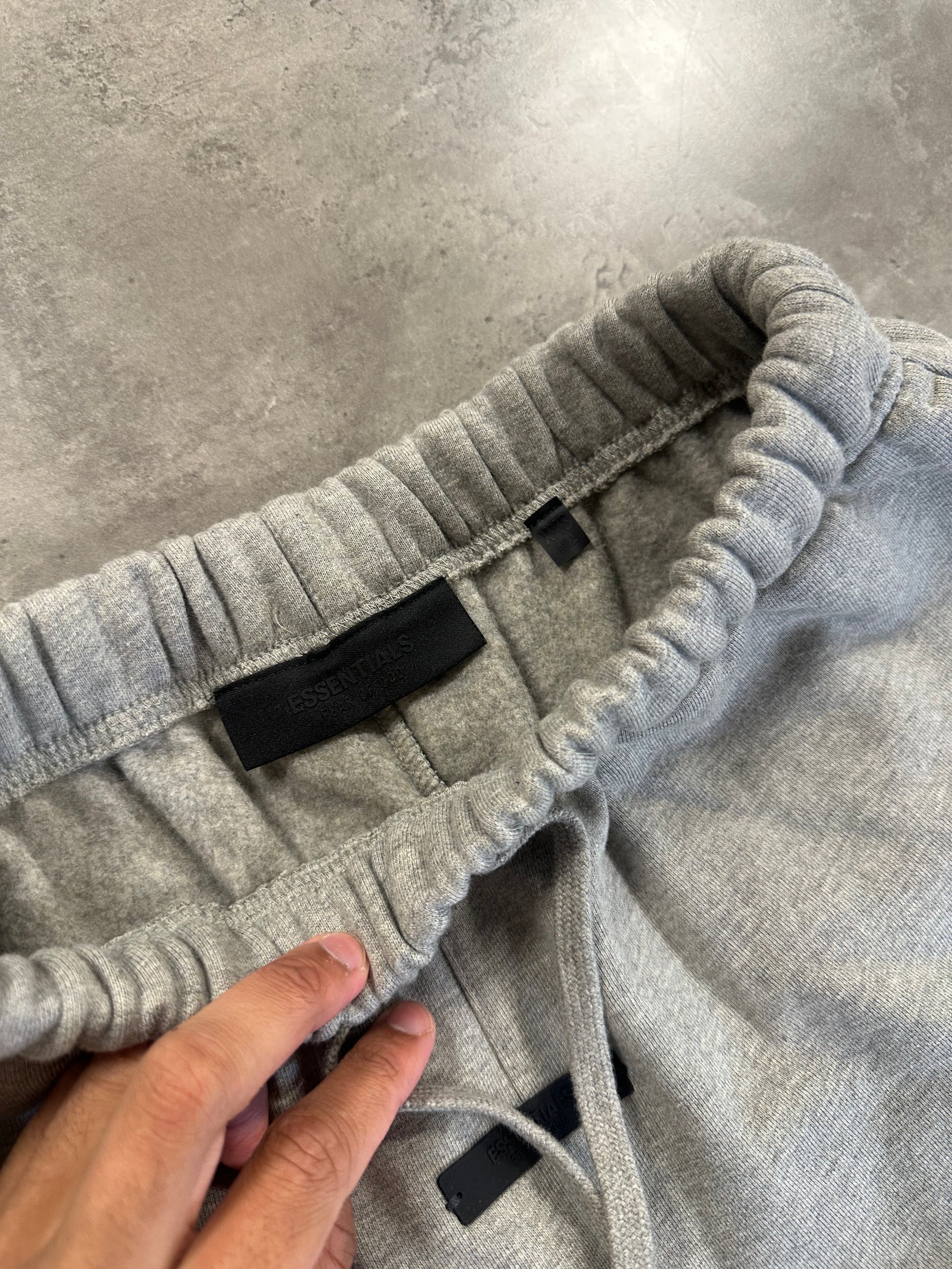 ESSENTIALS Joggers