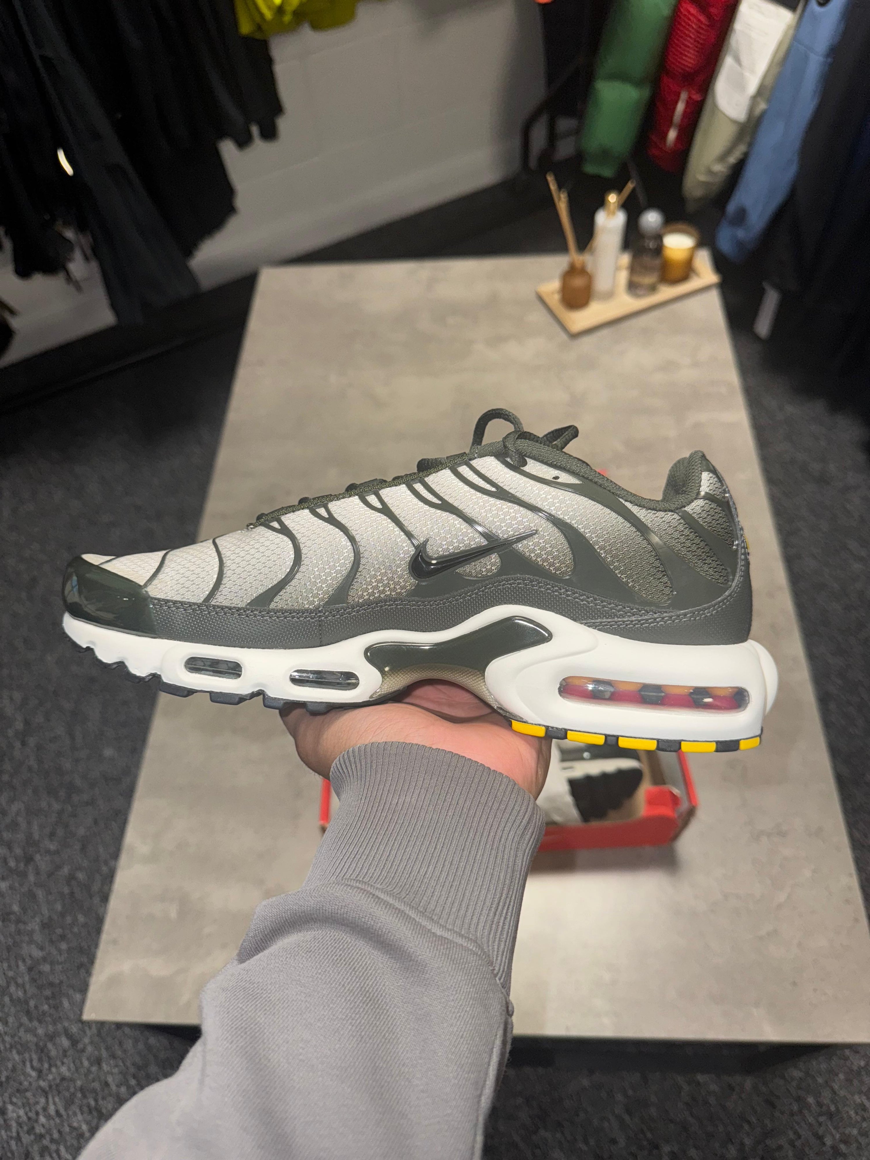 Nike Tn Sequoia Black/Cargo Khaki