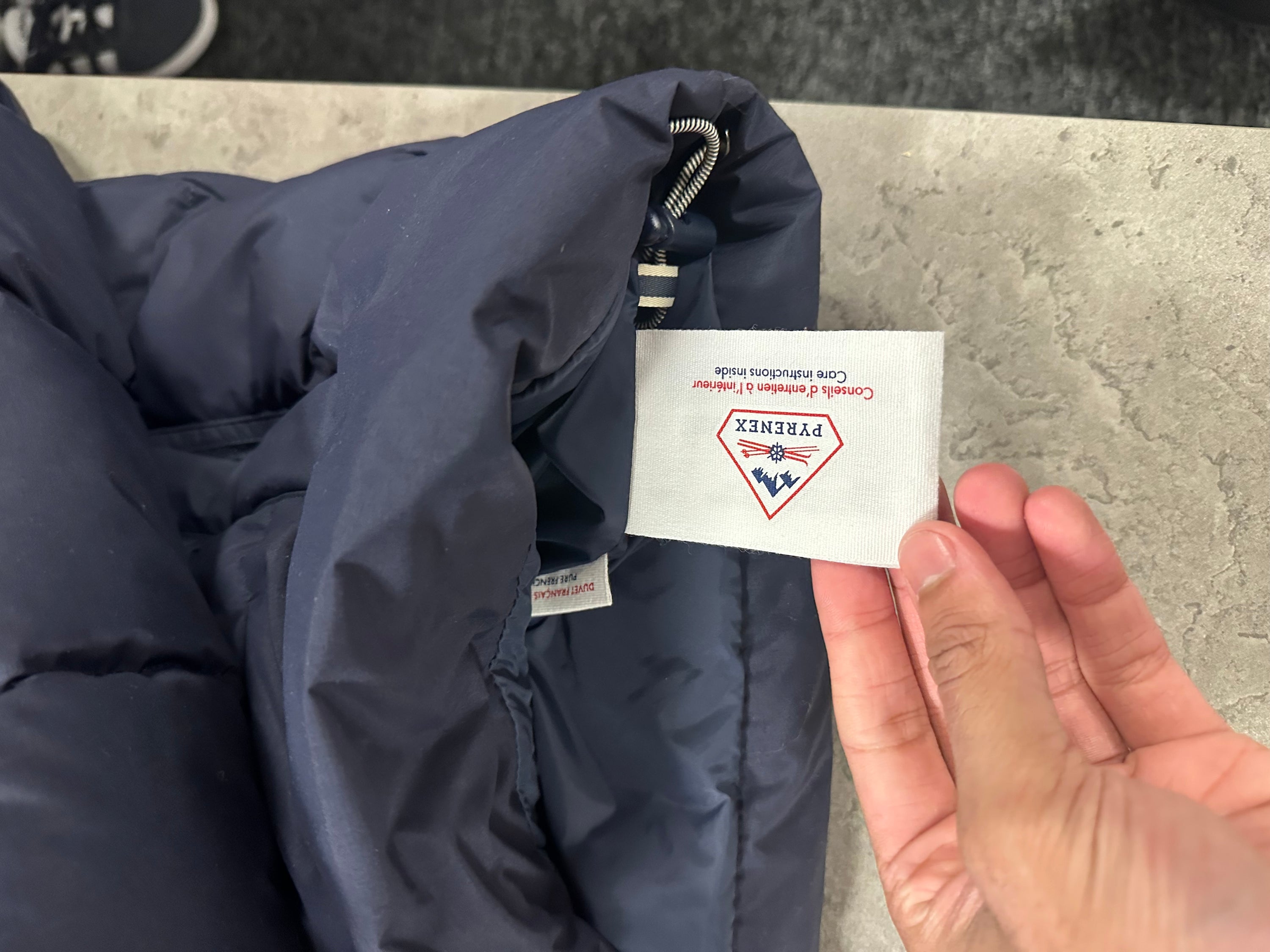 Pyrenex Spoutnic down jacket with removable hood amiral RRP £590 100% Authentic