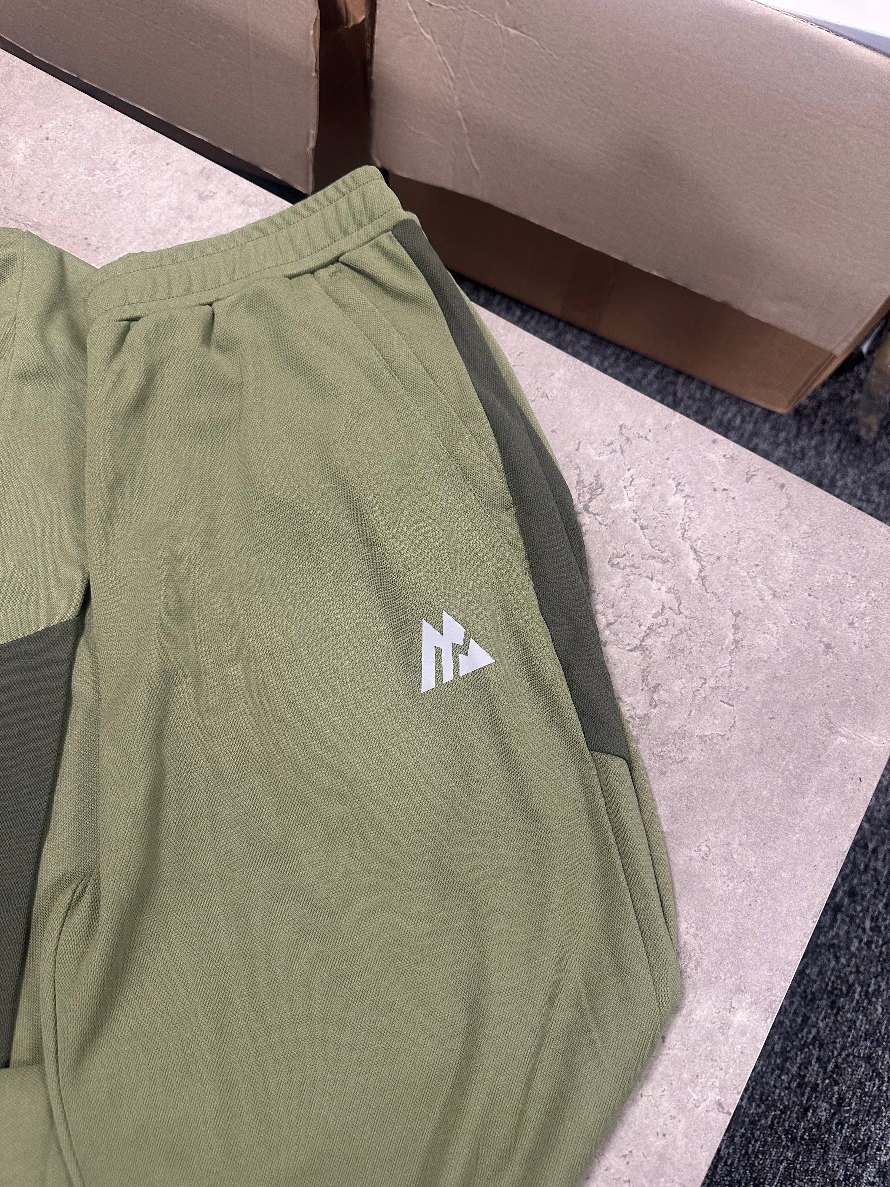 Montirex Full Tracksuit RRP £130