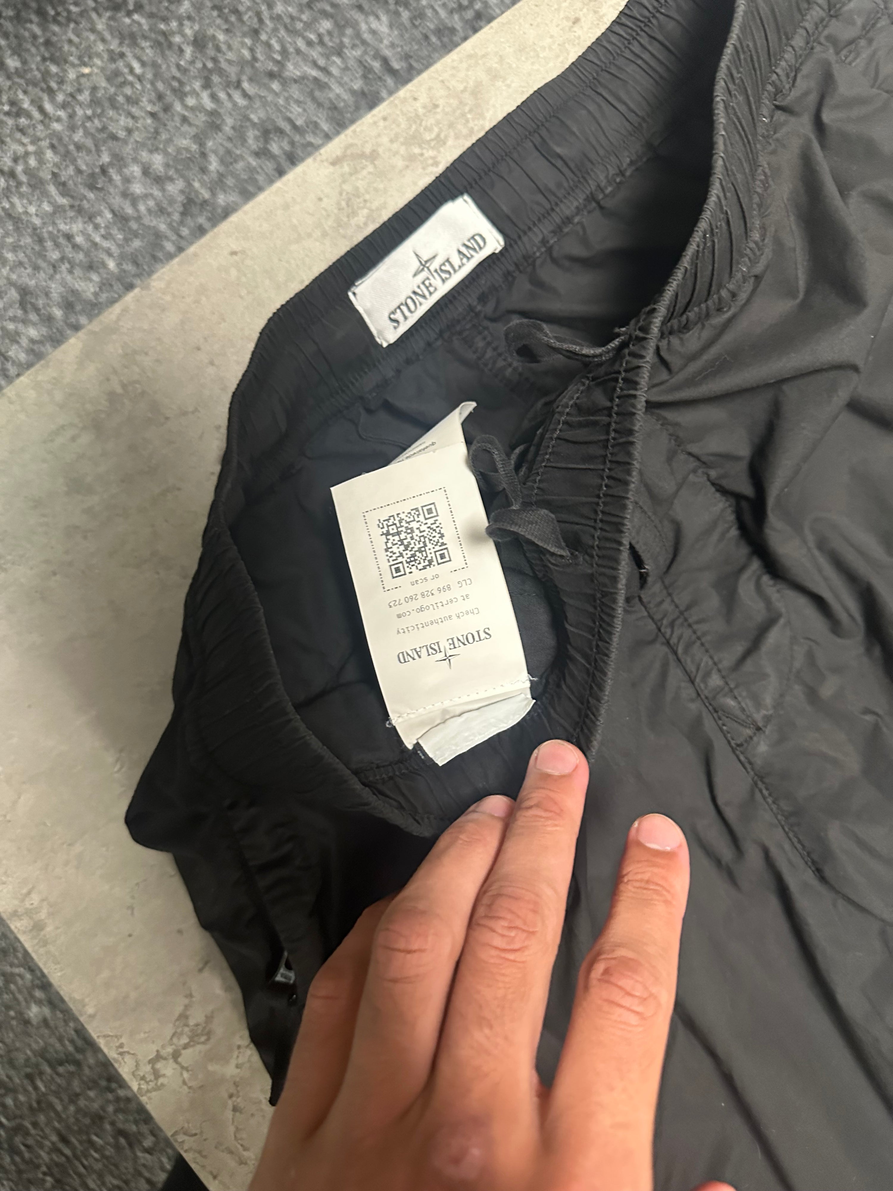 Stone Island Cargos Ex Display Size Small Waist 30 100% Authentic
