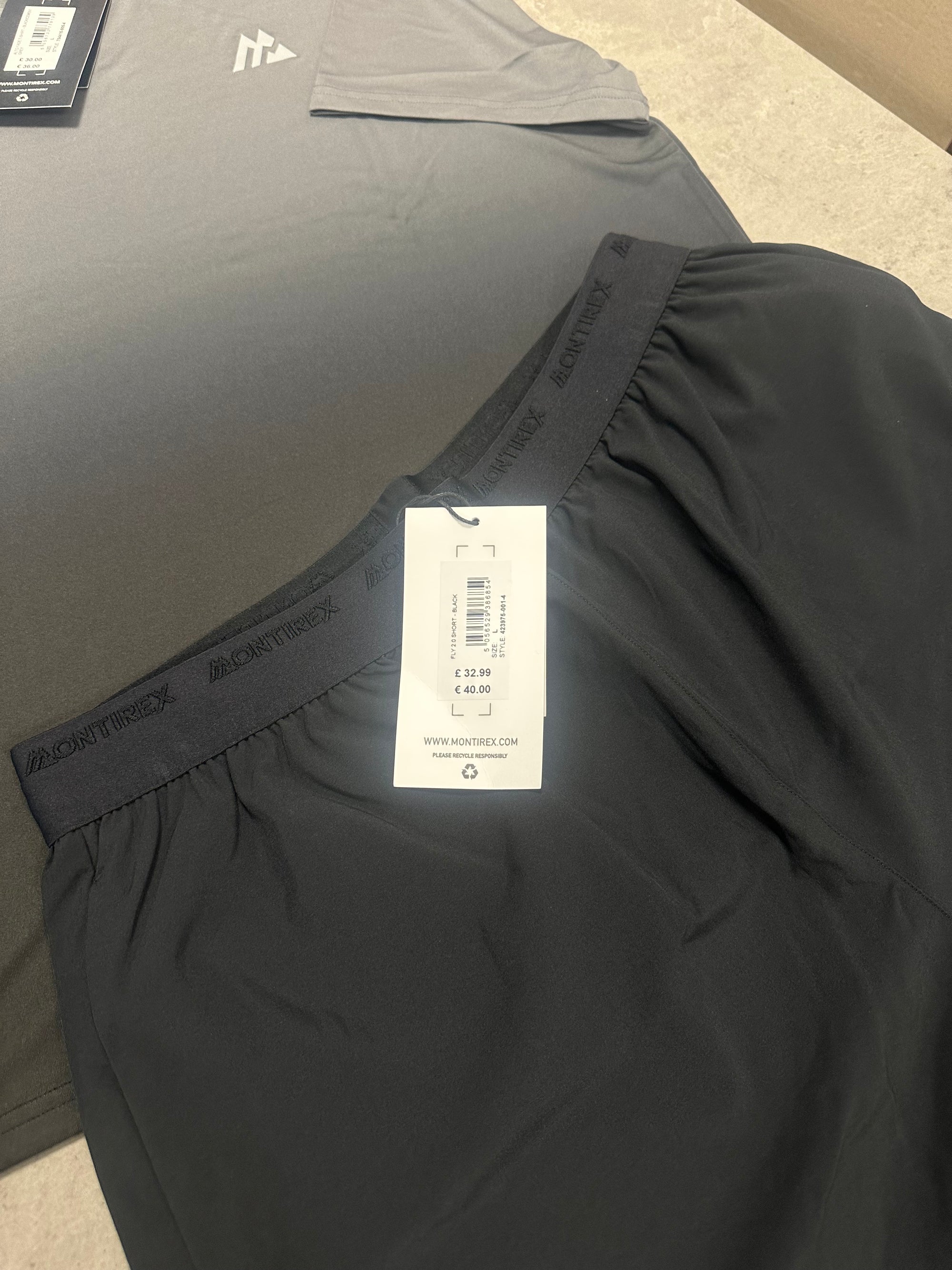 Montirex T-Shirt & Short Set RRP £65