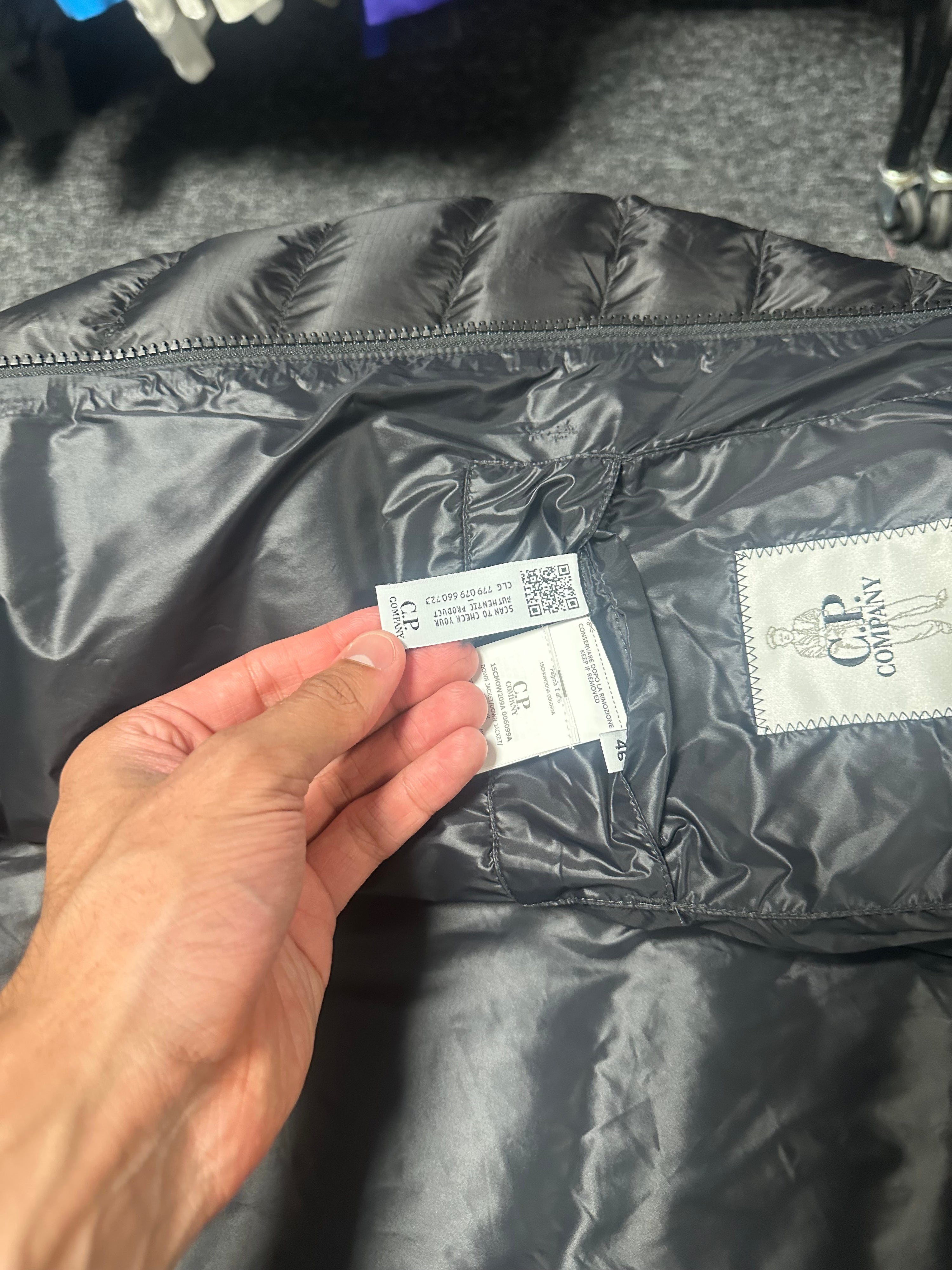 CP Company DD Shell Goggle Down Filled Jacket RRP £675 Small