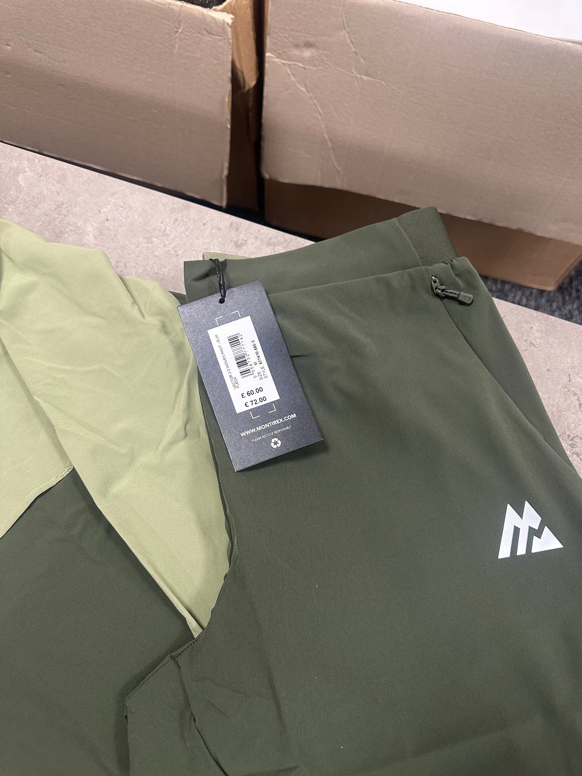 Montirex Full Tracksuit RRP £130