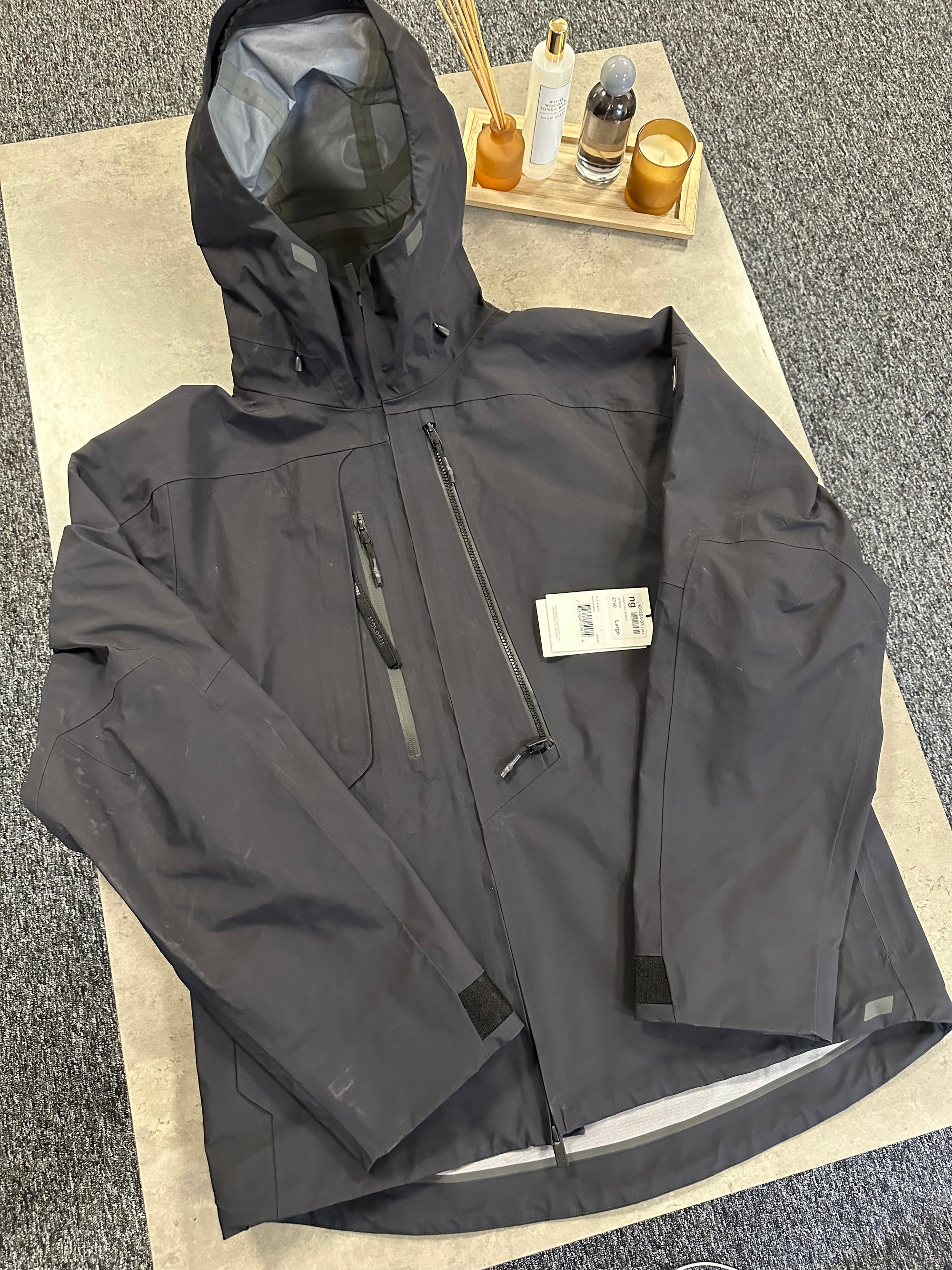 HOLDEN Jacket Men’s Large RRP £750