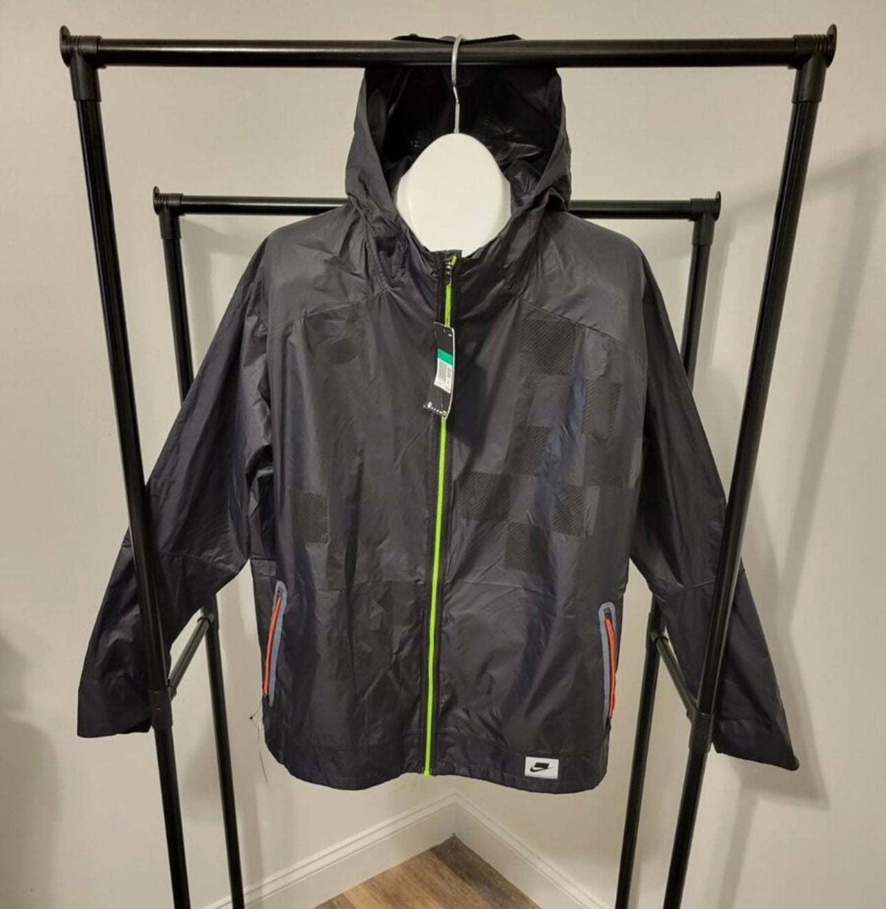 Nike Flash Reflective Shield 3M Running Jacket BV5615-010