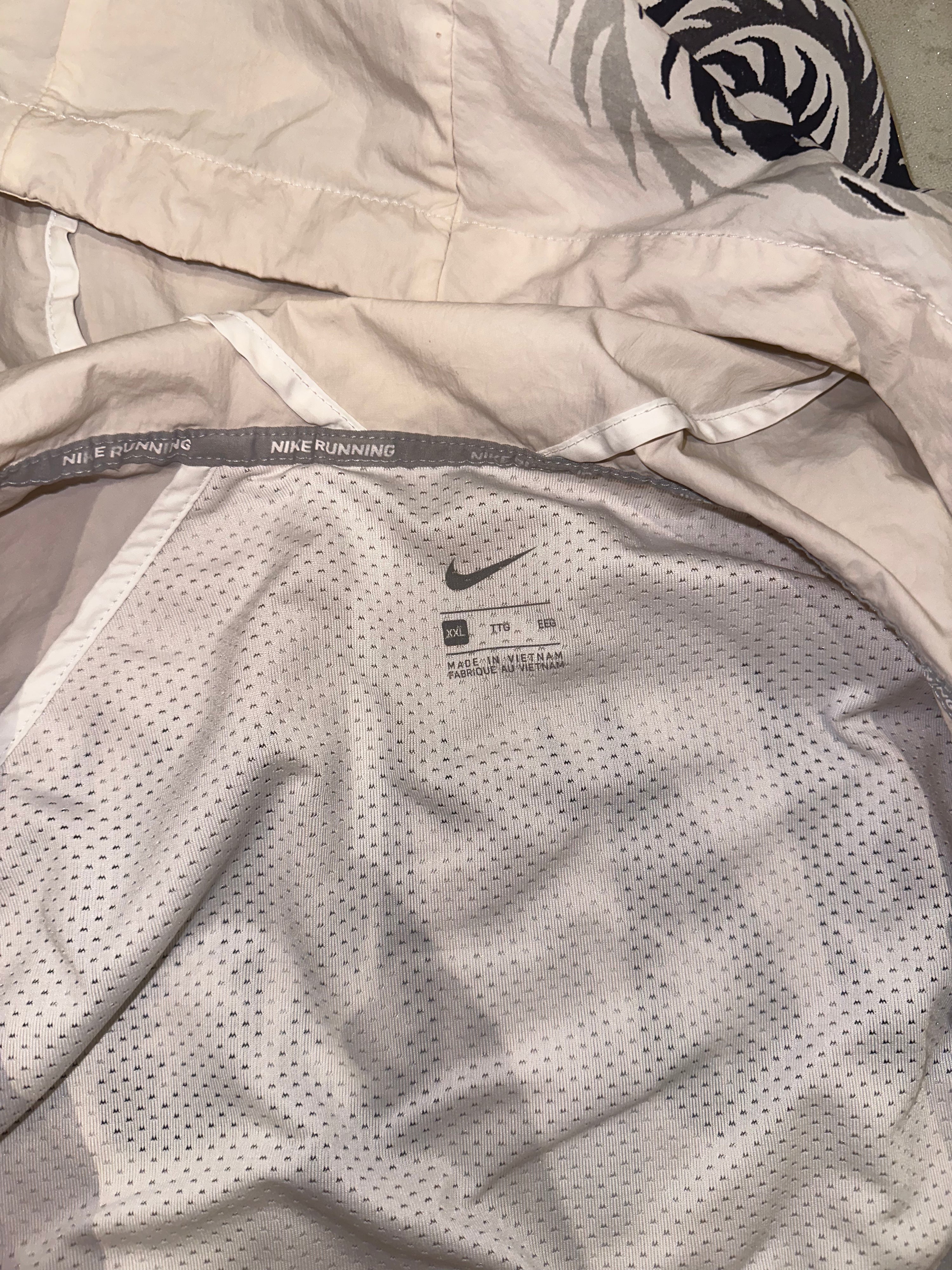 Chinese Dragon Windrunner Jacket Men’s XXL Fits XL