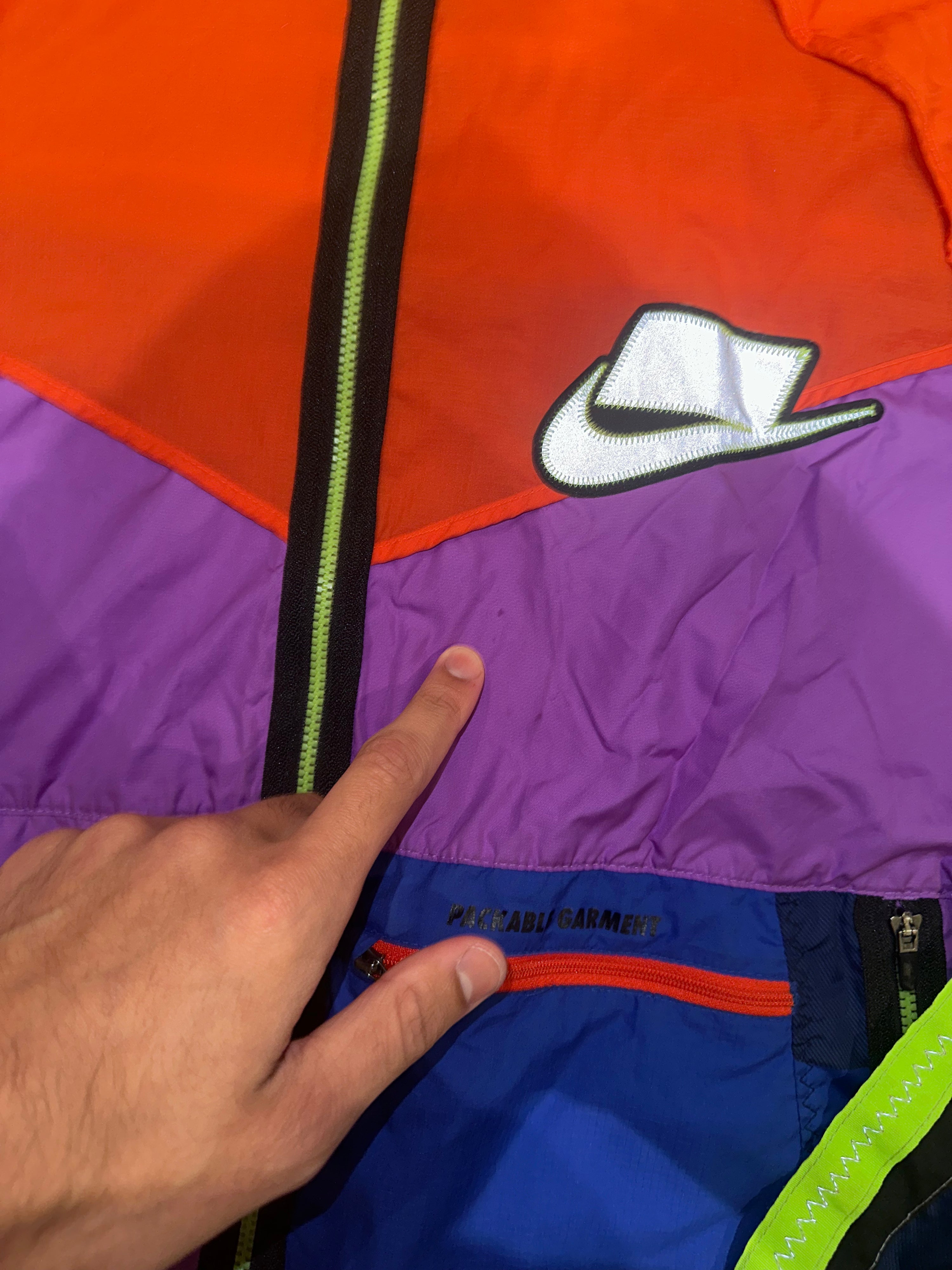 Meekz Windrunner Large Fits Medium