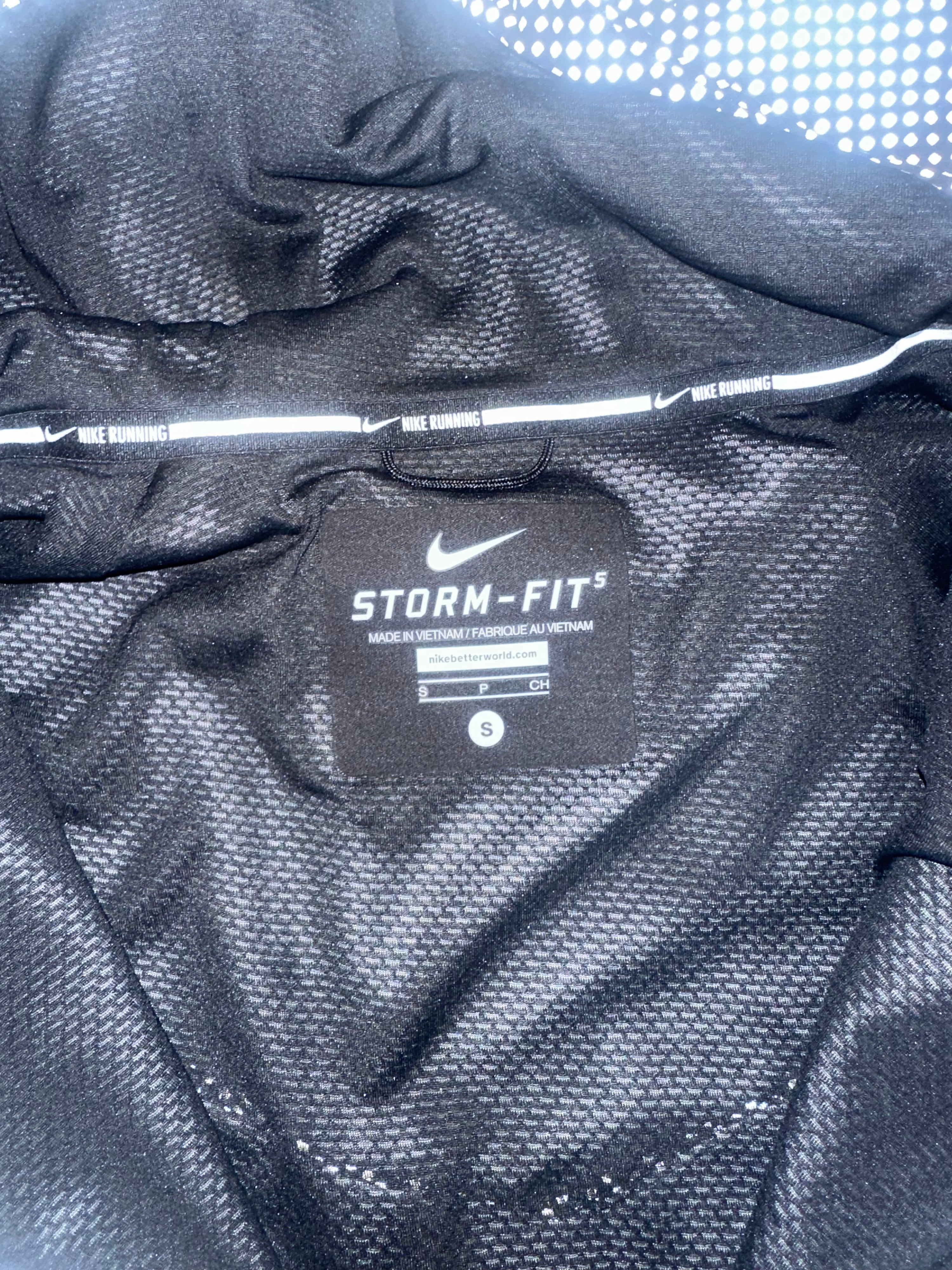 ULTRA Rare Storm Fit Windrunner Asia