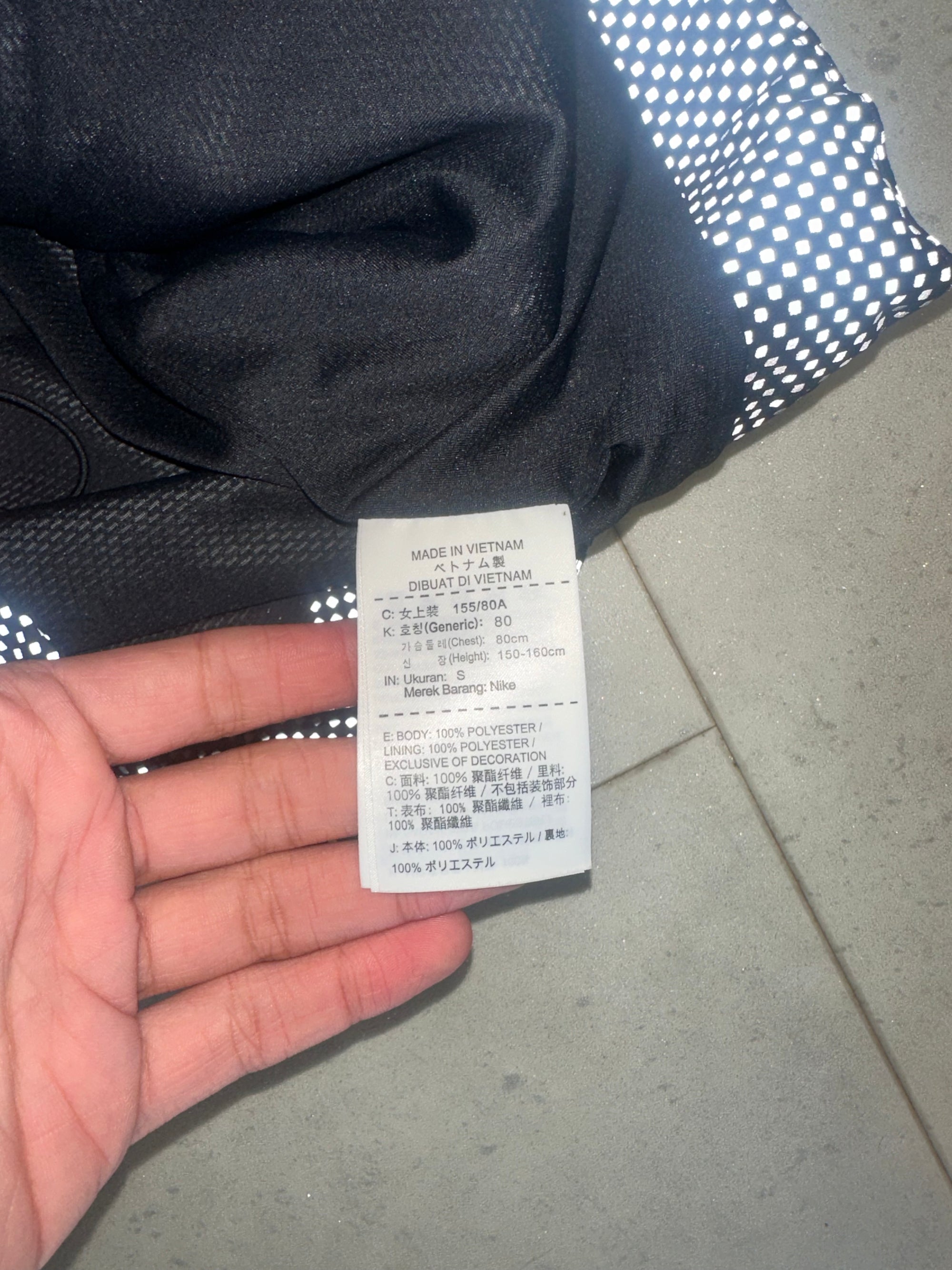 ULTRA Rare Storm Fit Windrunner Asia