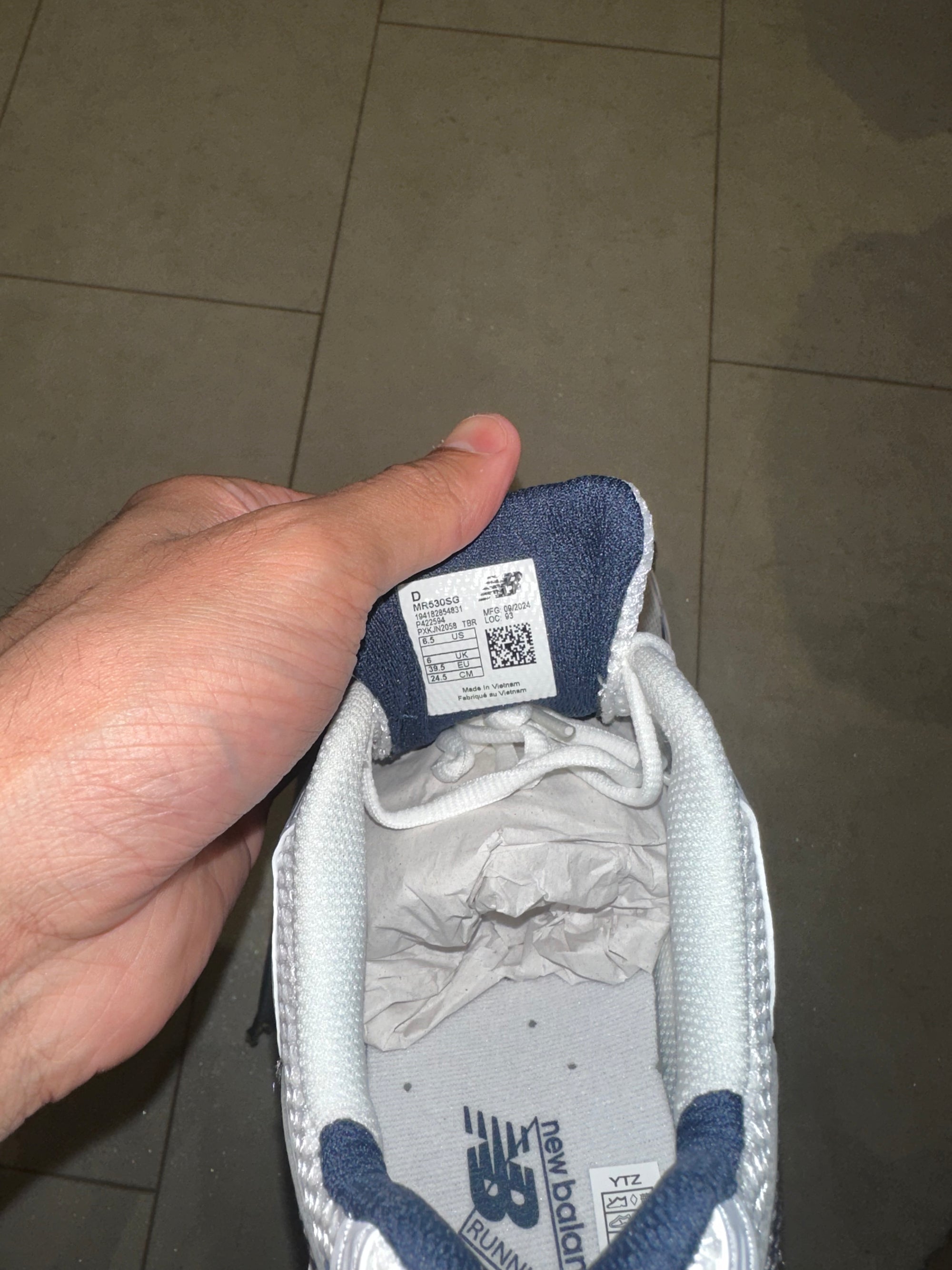 MB530 Silver Navy