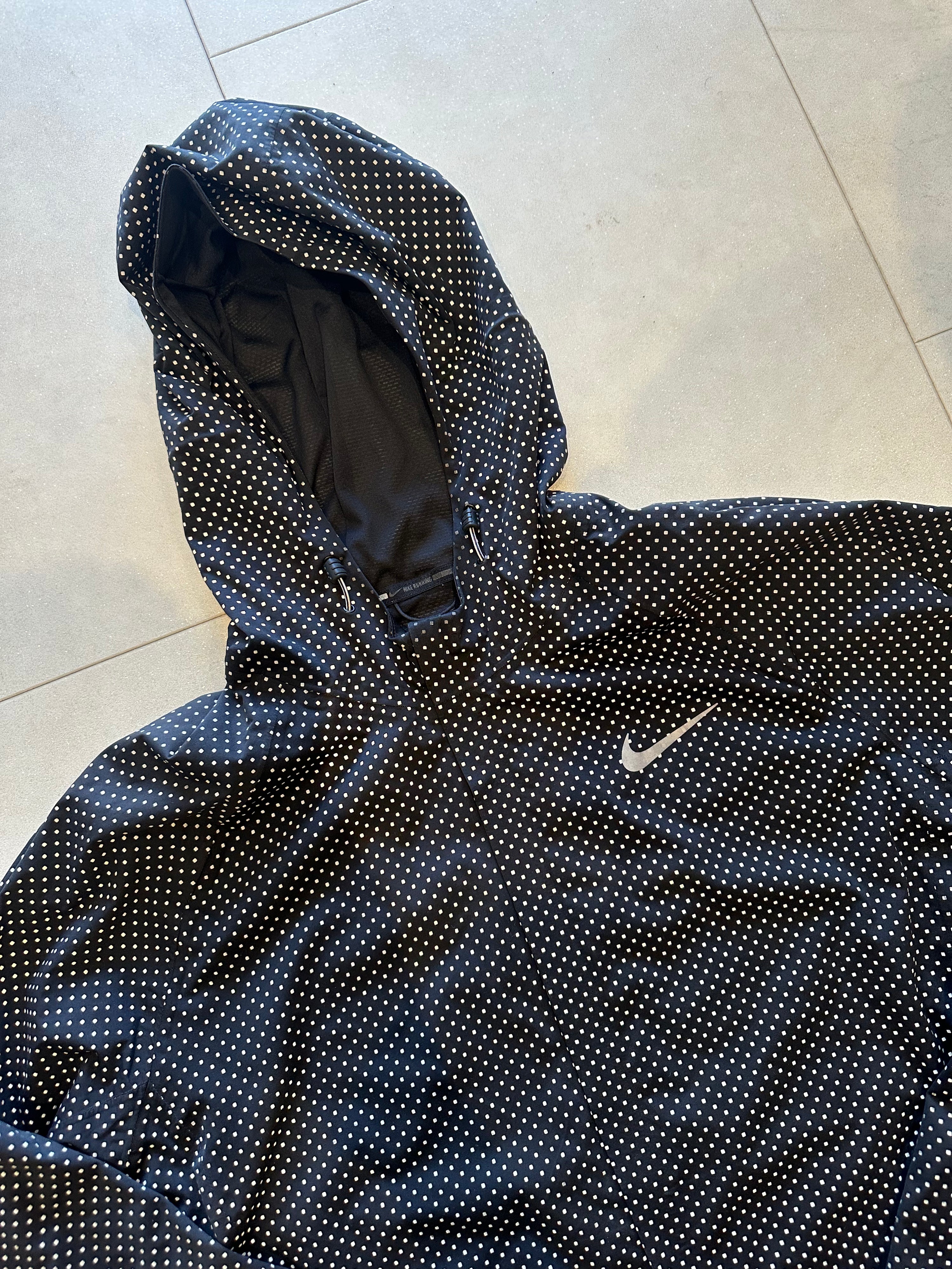 Nike Reflective Storm Jacket - Black Size XL Extremely Rare