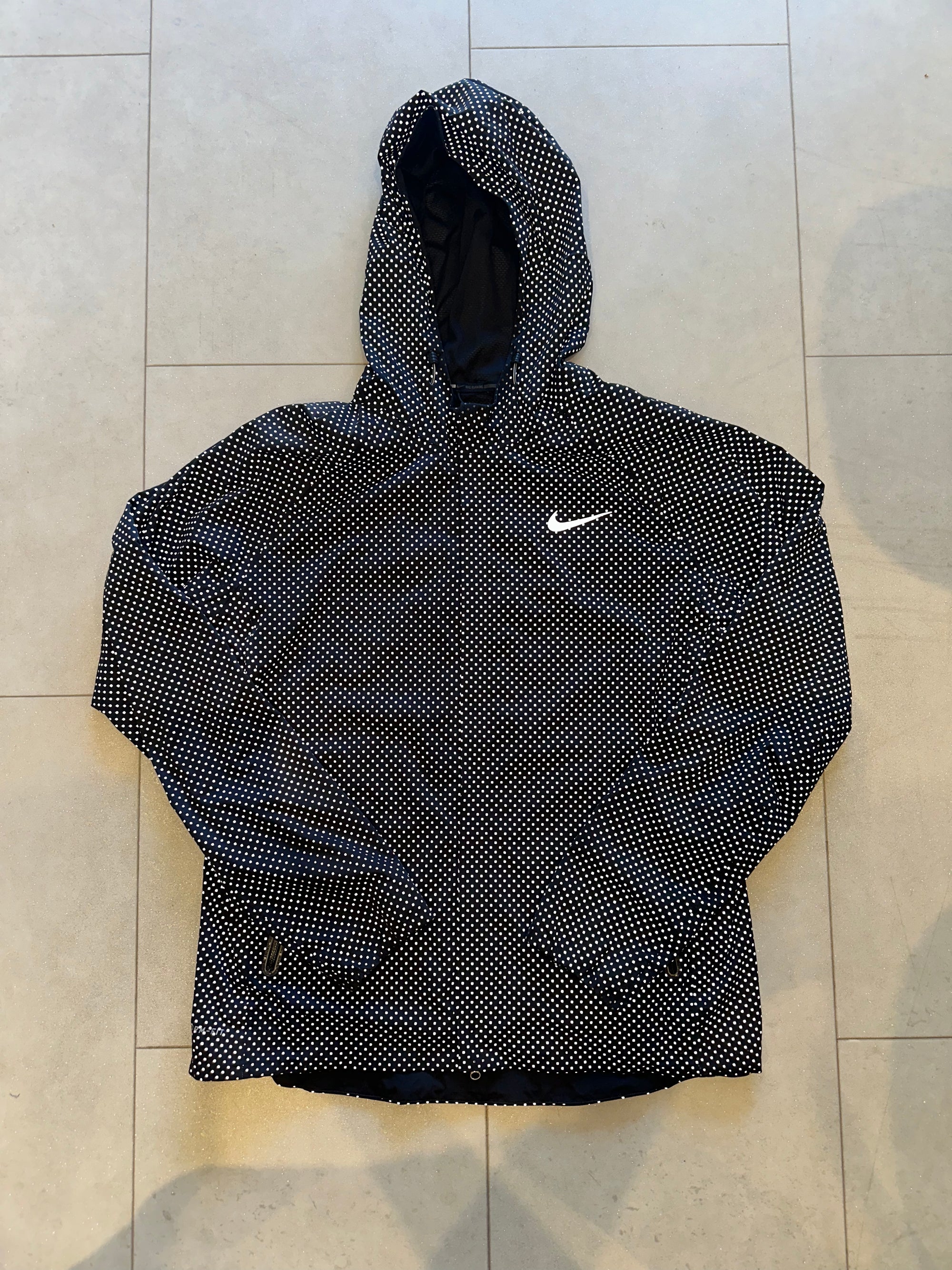 Nike Reflective Storm Jacket - Black Size XL Extremely Rare