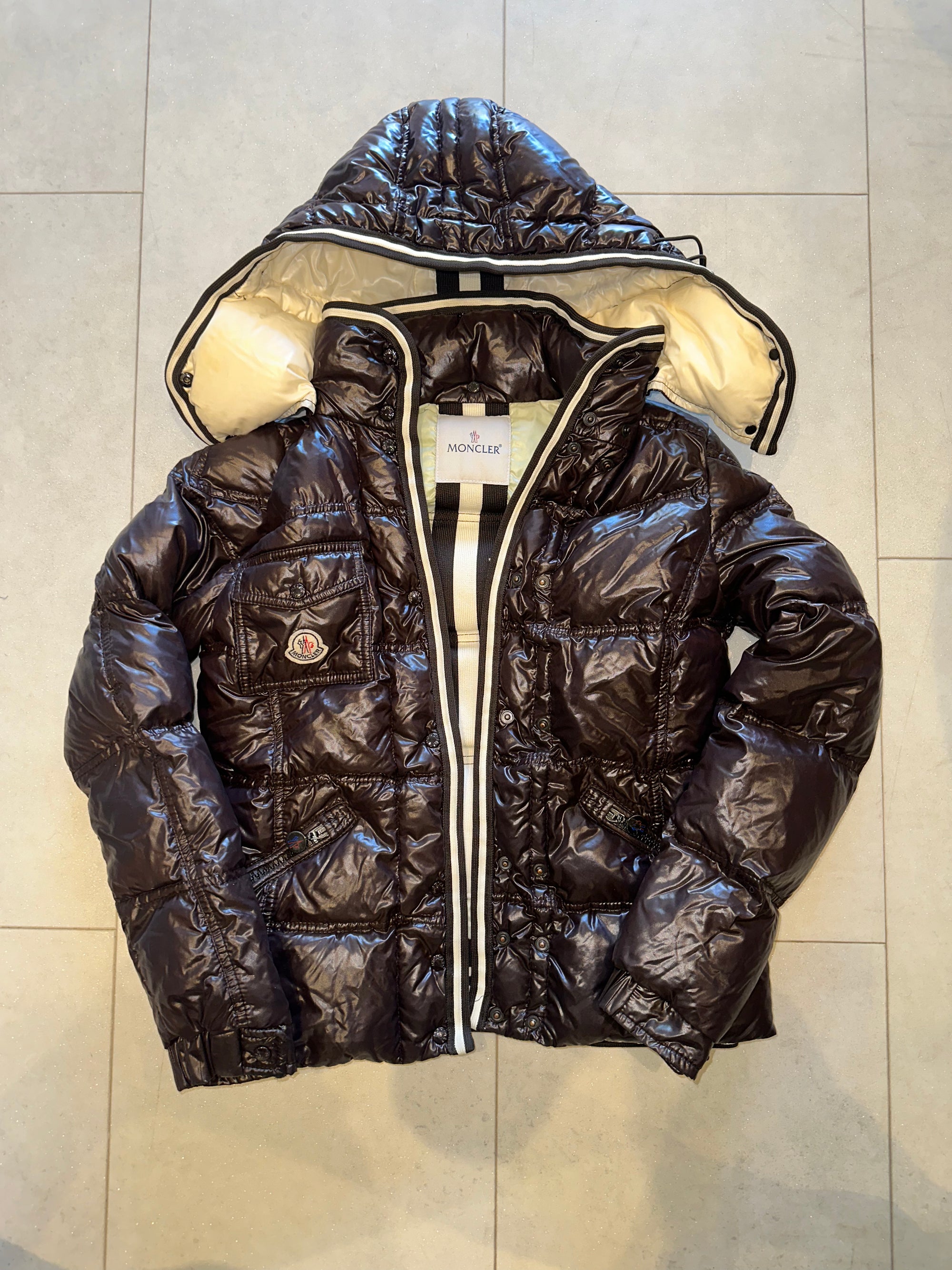 Authentic Women's Moncler Quincy Brown Down Puffer Jacket Size 1 XS