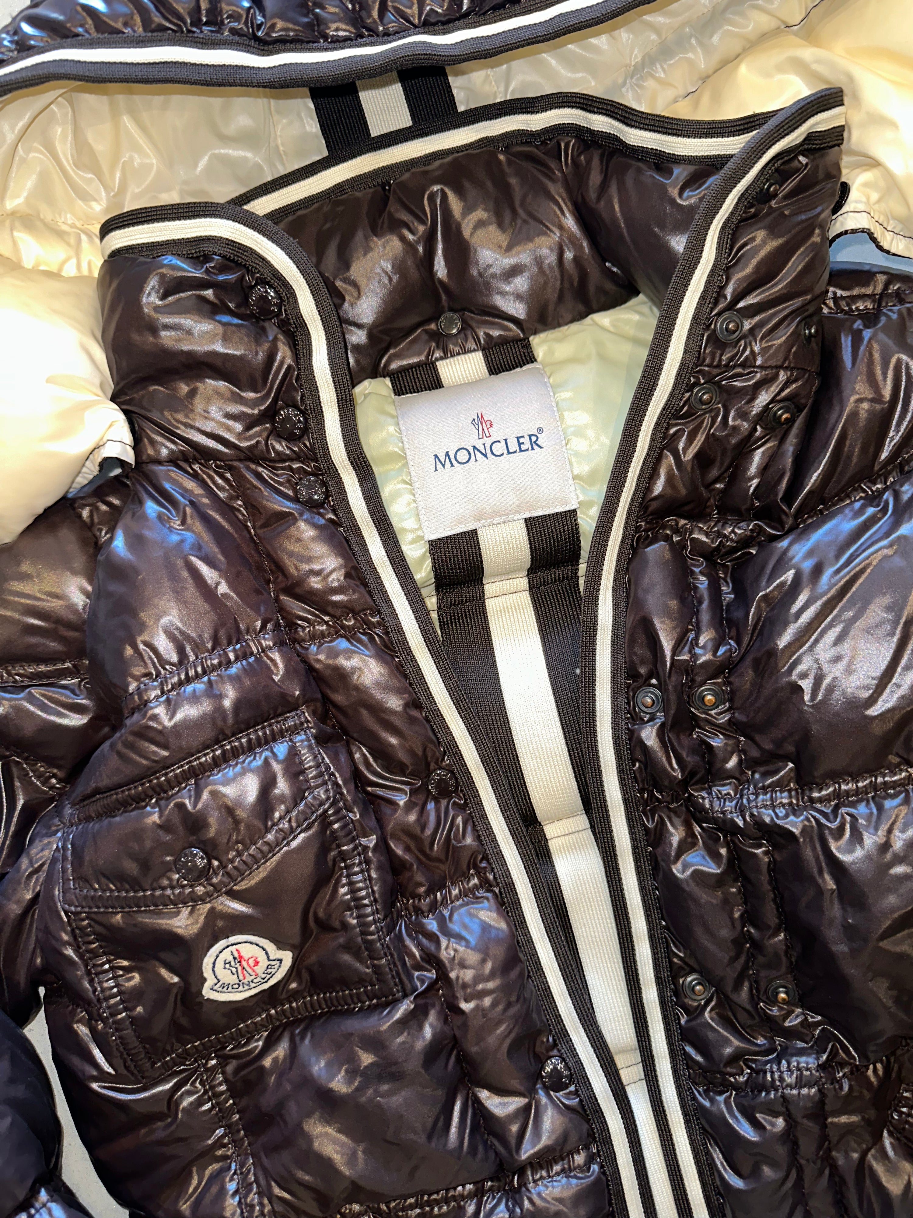 Authentic Women's Moncler Quincy Brown Down Puffer Jacket Size 1 XS