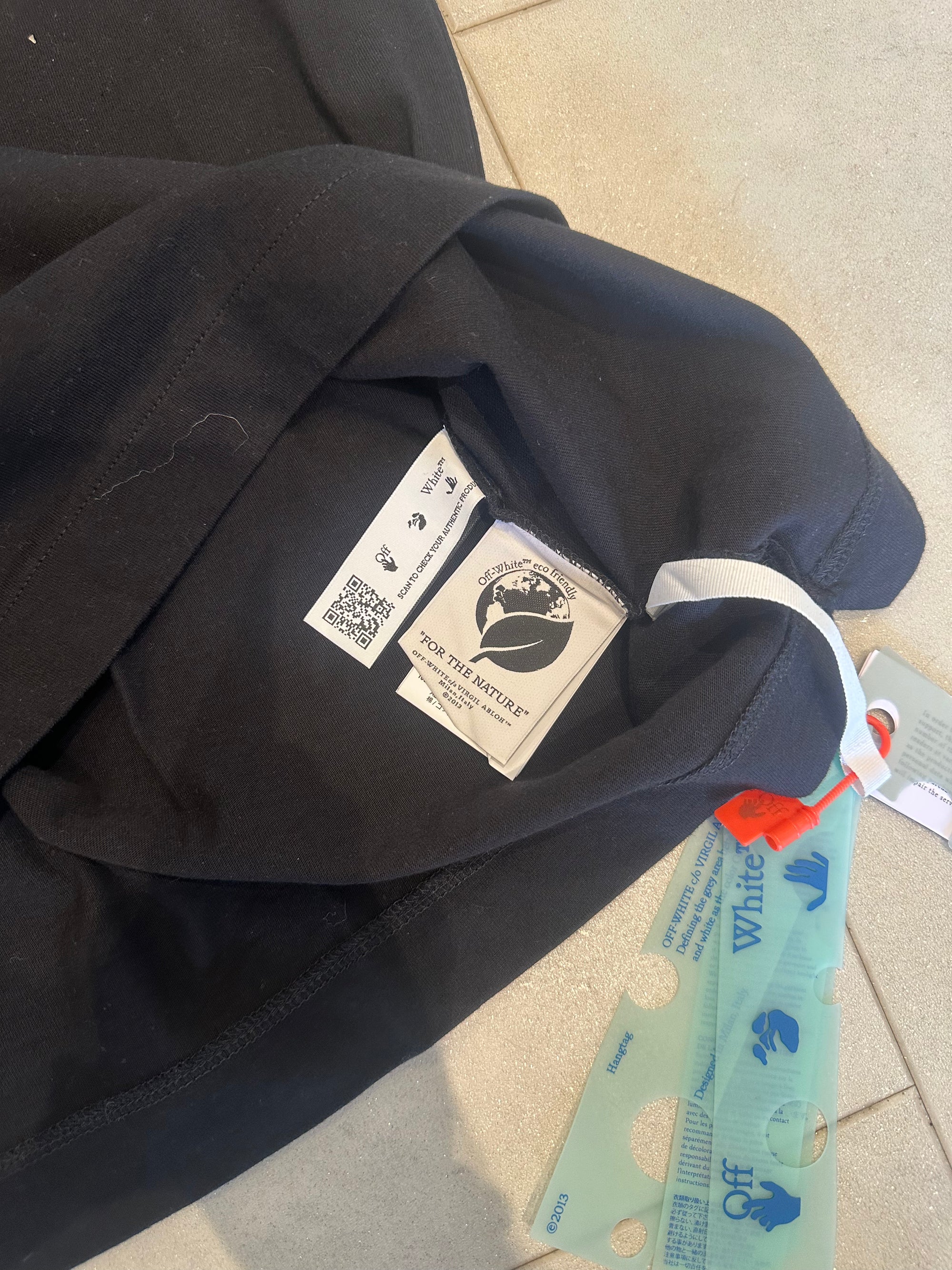 Off-White Logo Black T-Shirt RRP £310