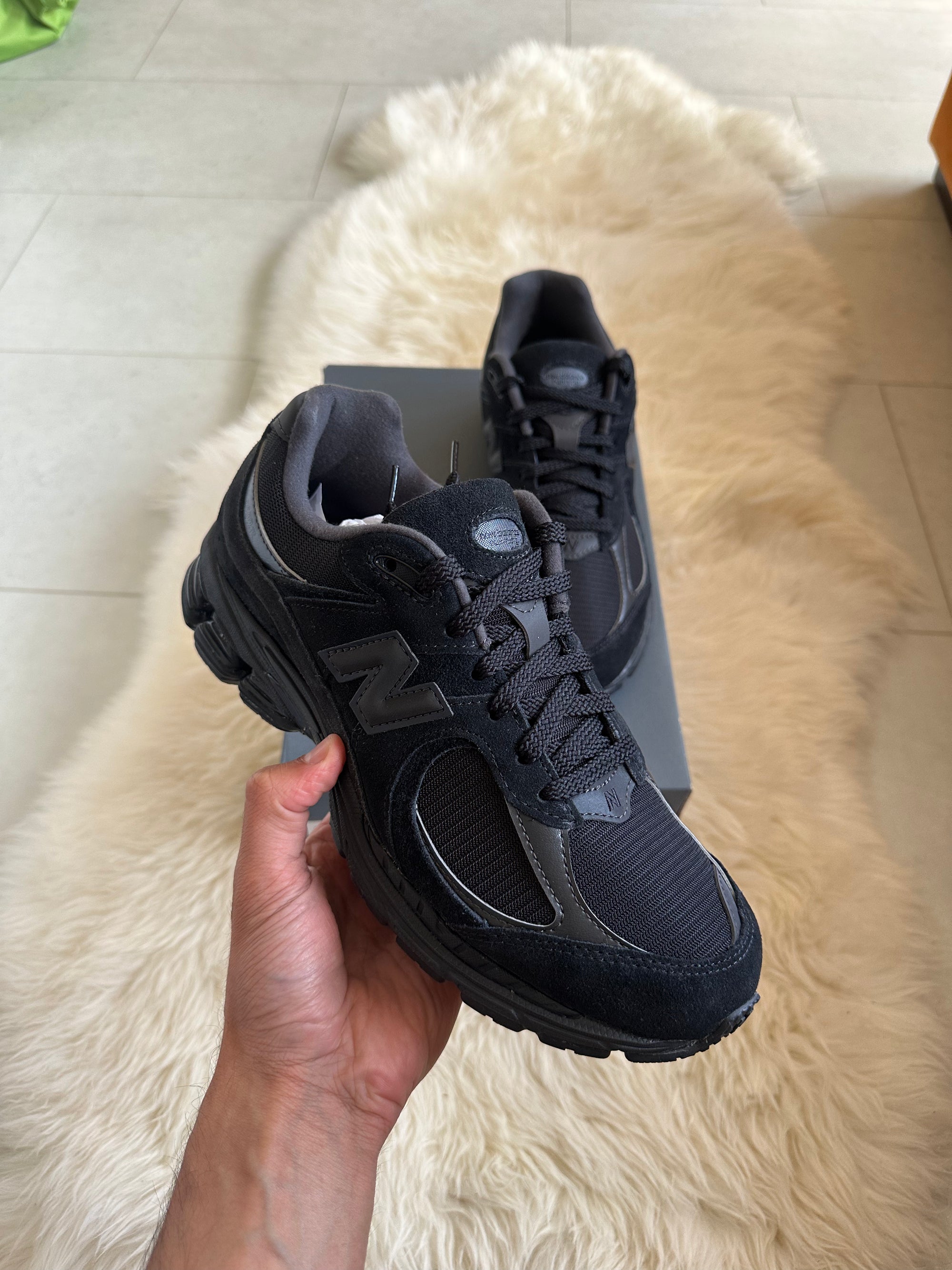 New Balance 2002 Triple Black Sold Out Everywhere RRP £135