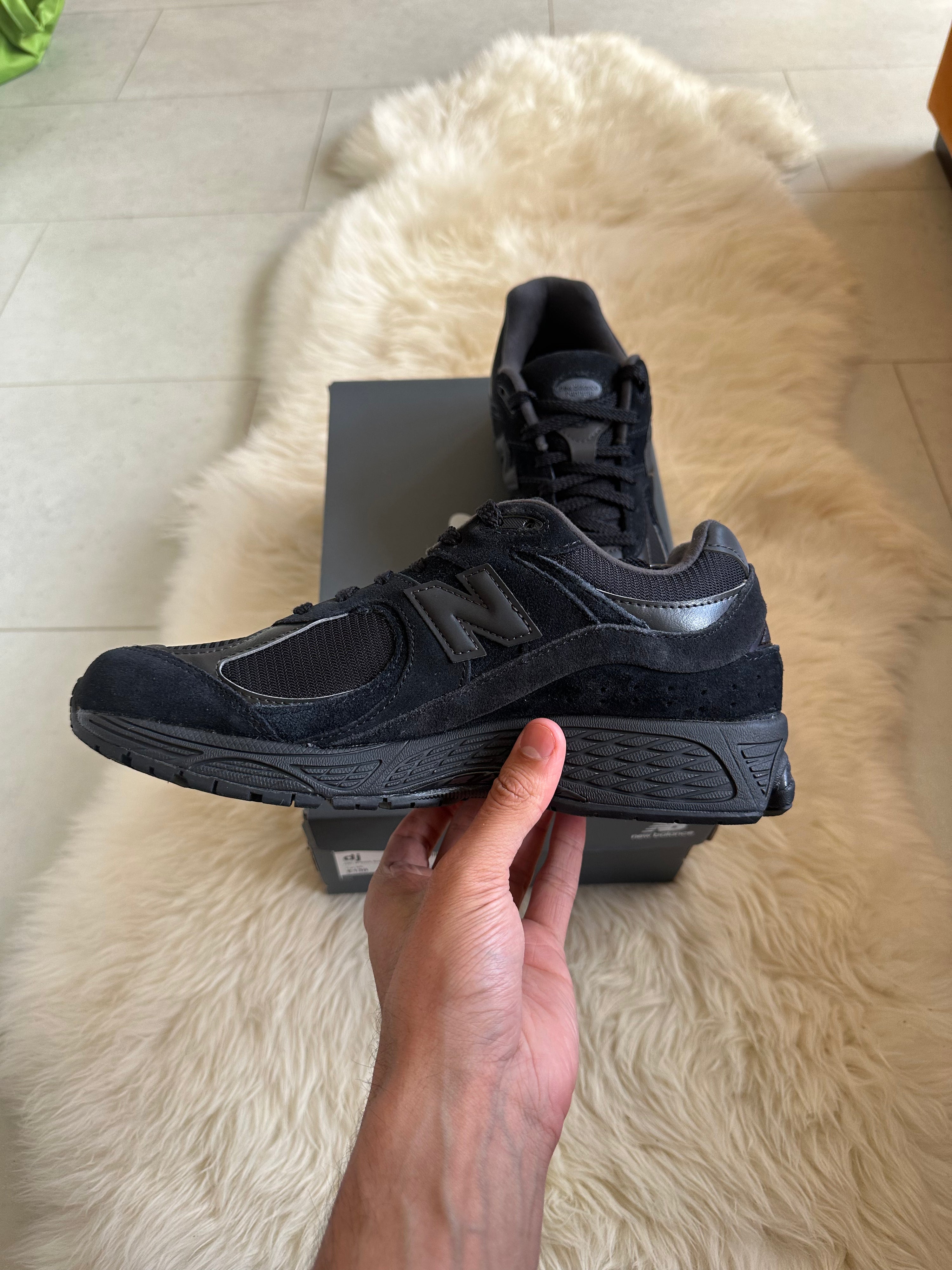 New Balance 2002 Triple Black Sold Out Everywhere RRP £135