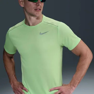 Miler 1.0 Luminous Green (Asia)