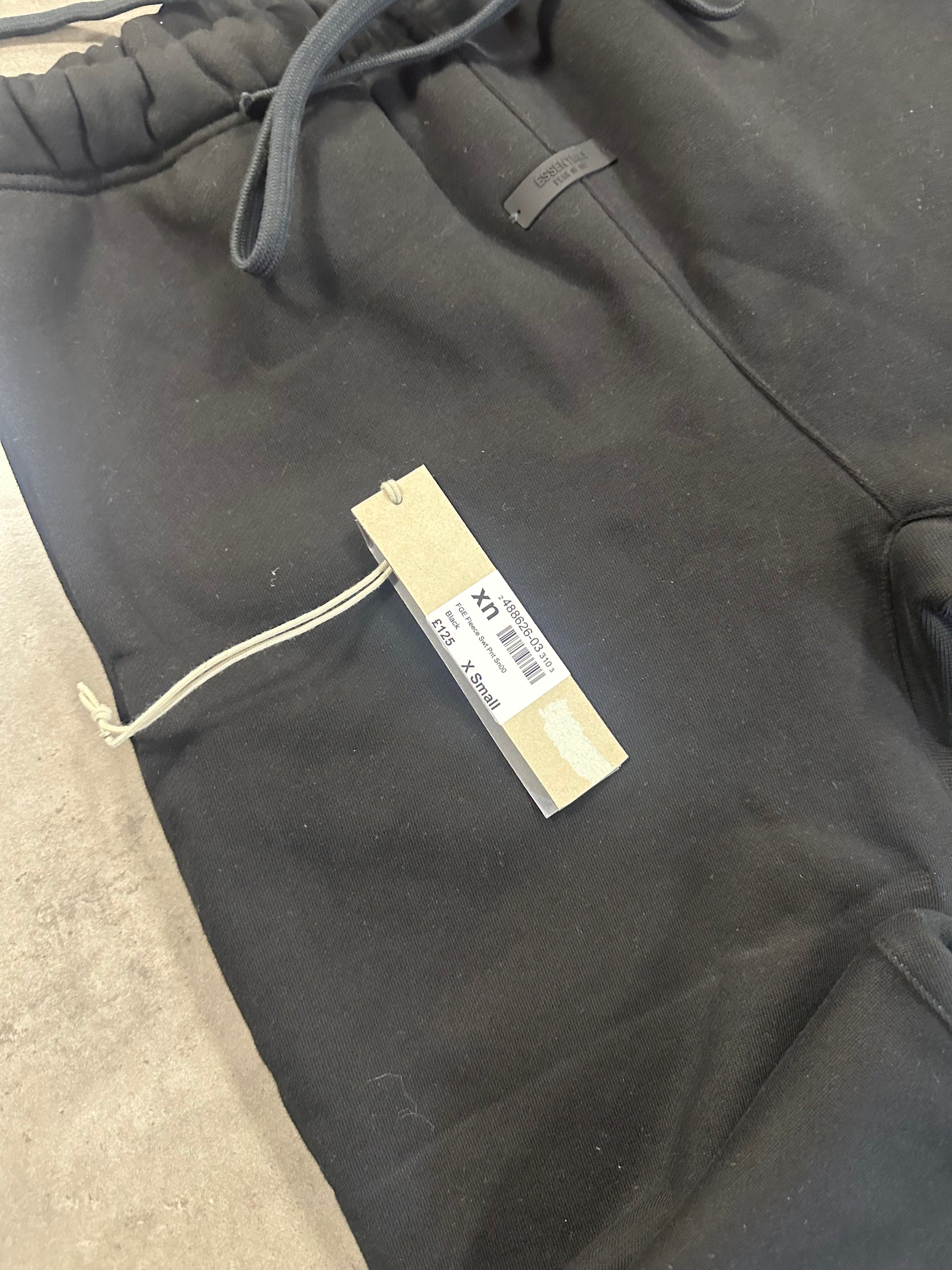 ESSENTIALS Joggers