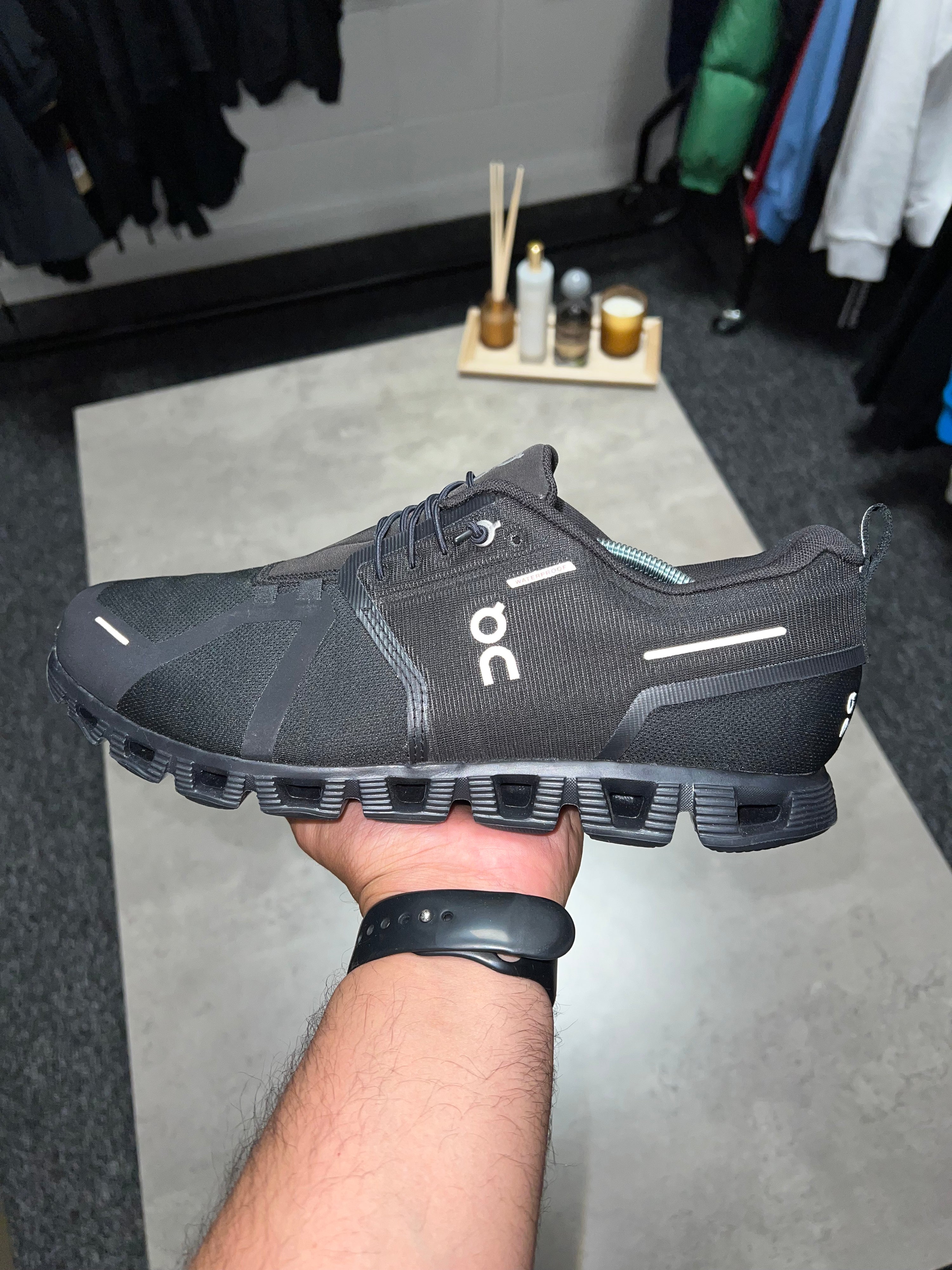 On Cloud 5 Waterproof Black