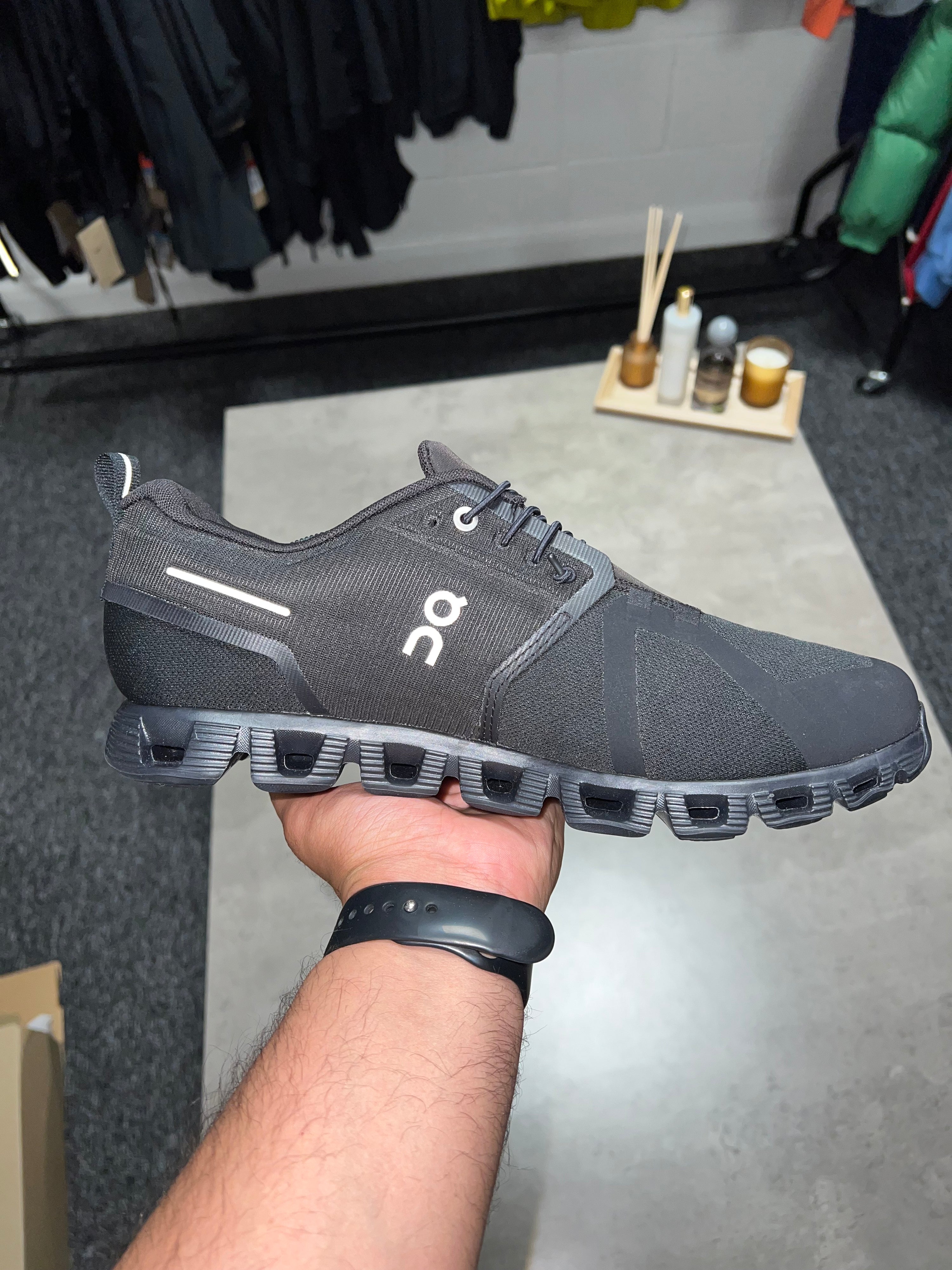 On Cloud 5 Waterproof Black
