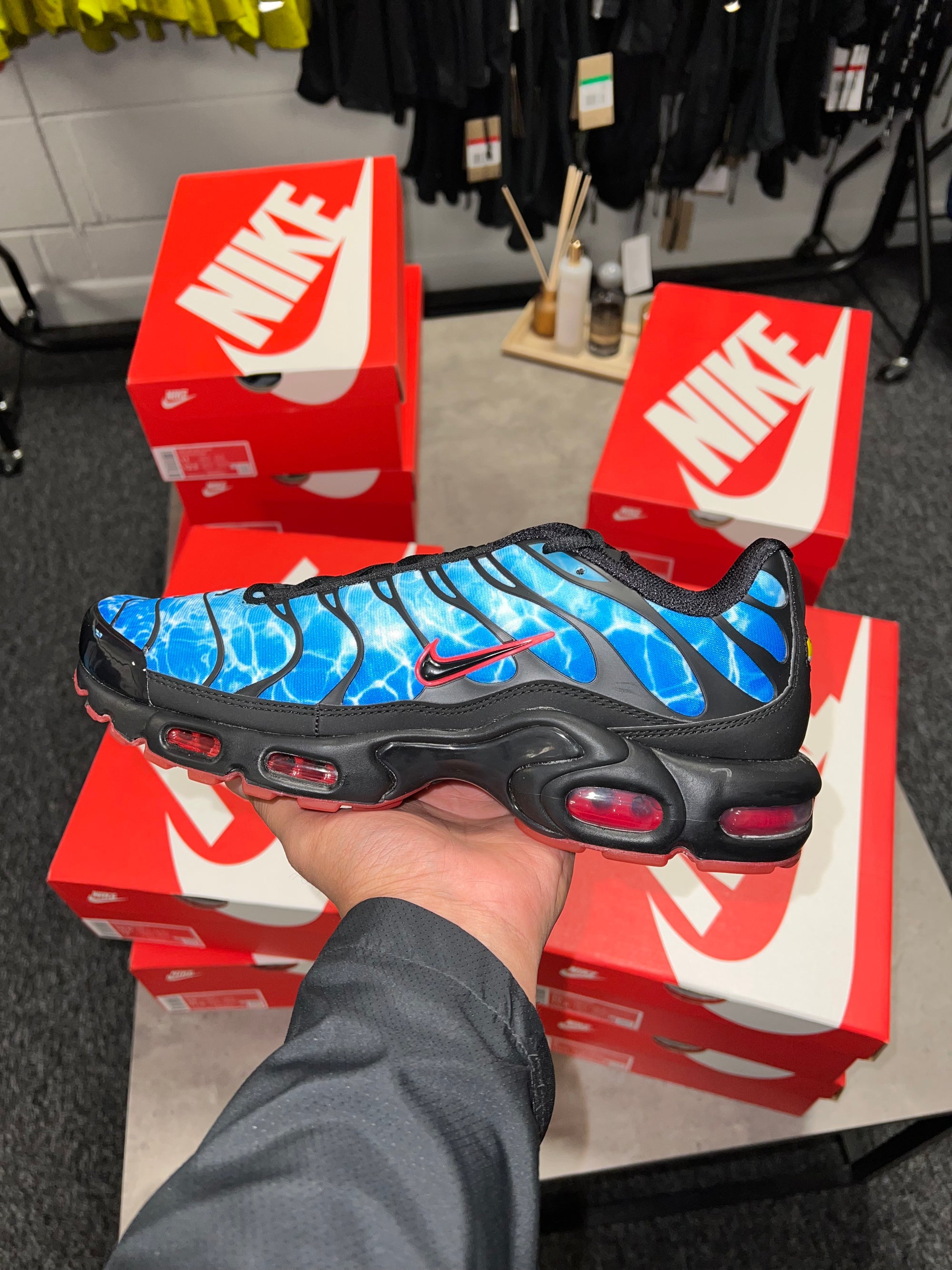 Nike Tns Black/Baltic Blue
