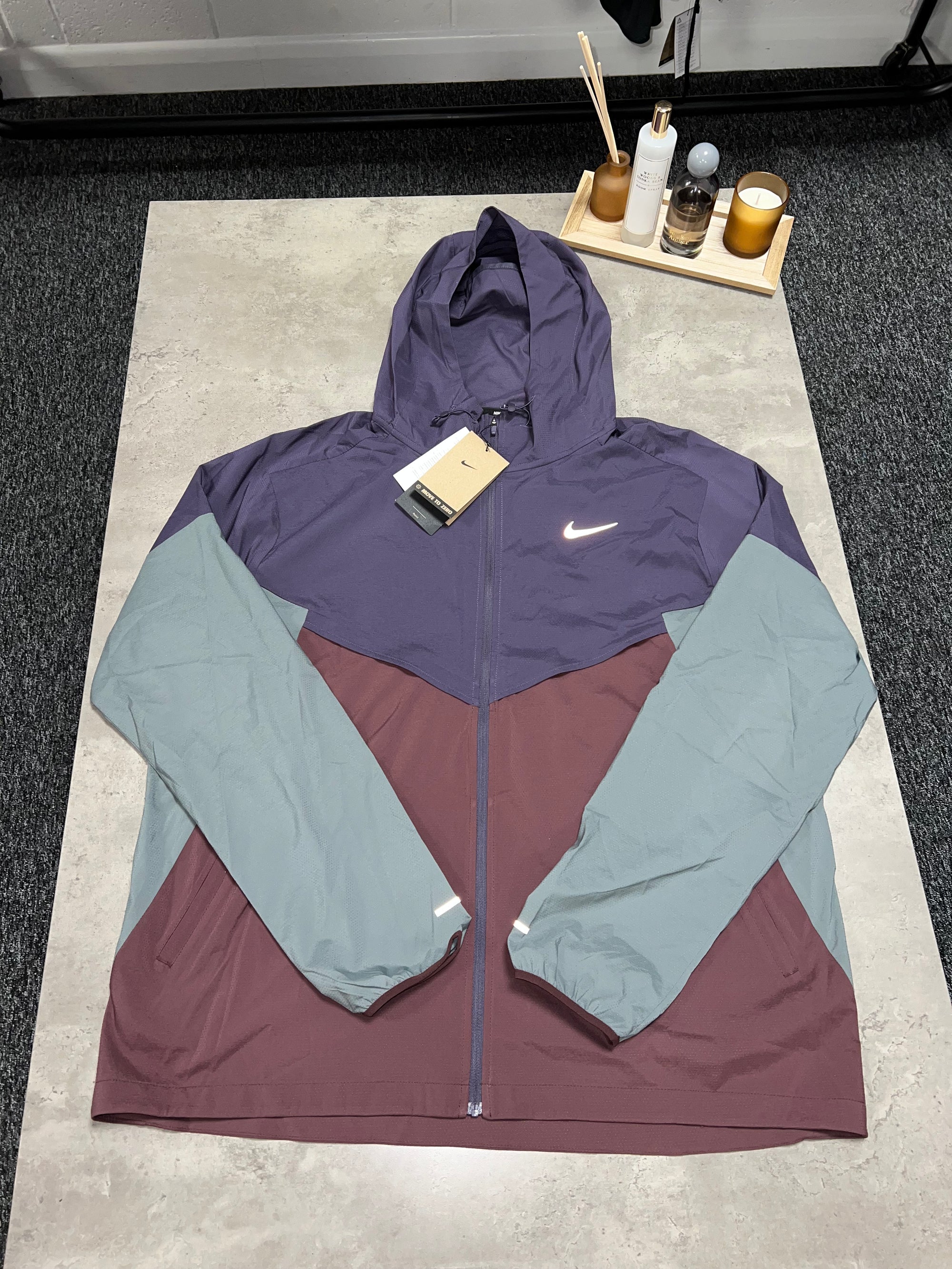 Nike Windbreaker Purple/Maroon