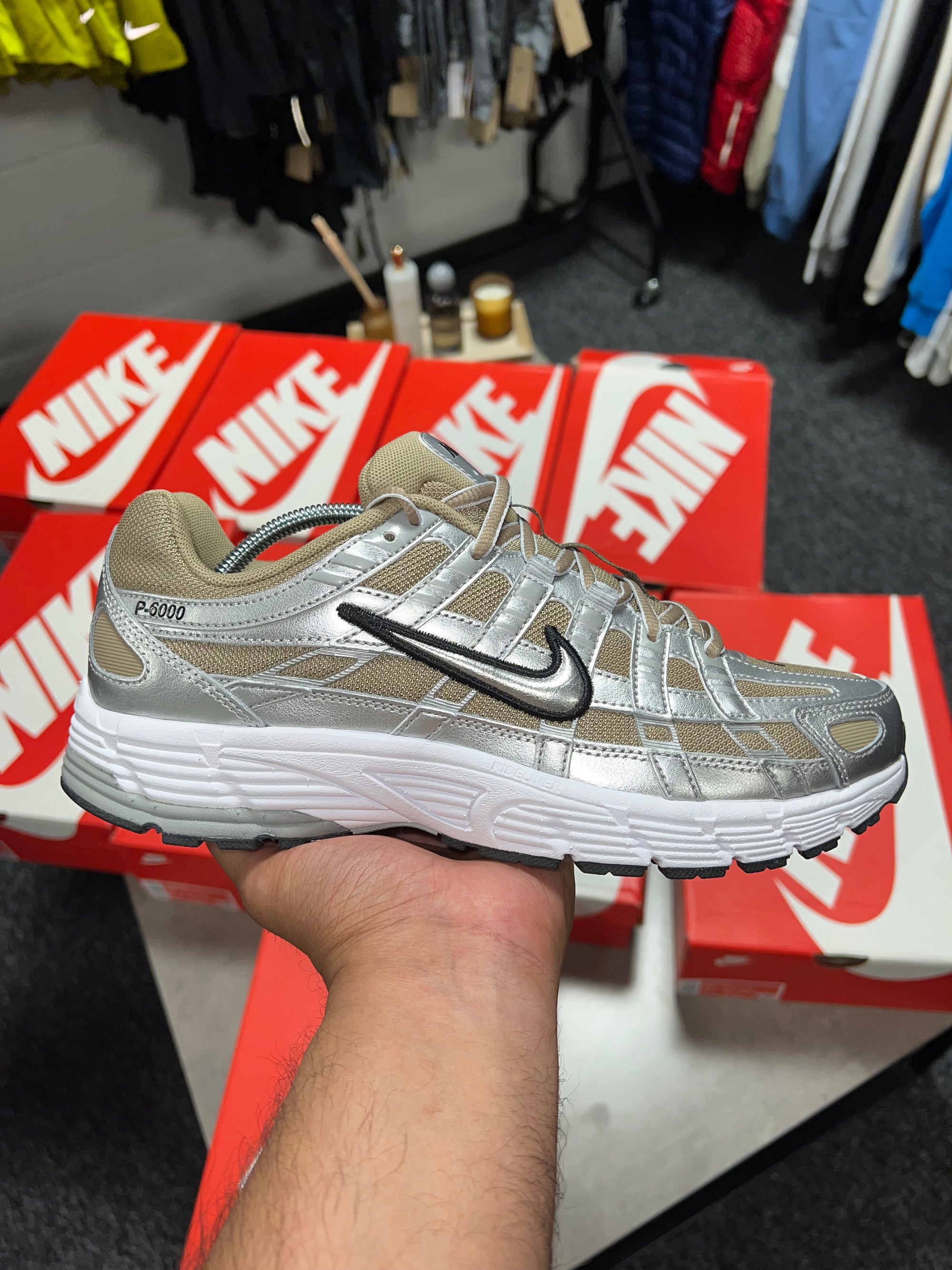 Nike P6000 Khaki/Metallic Silver