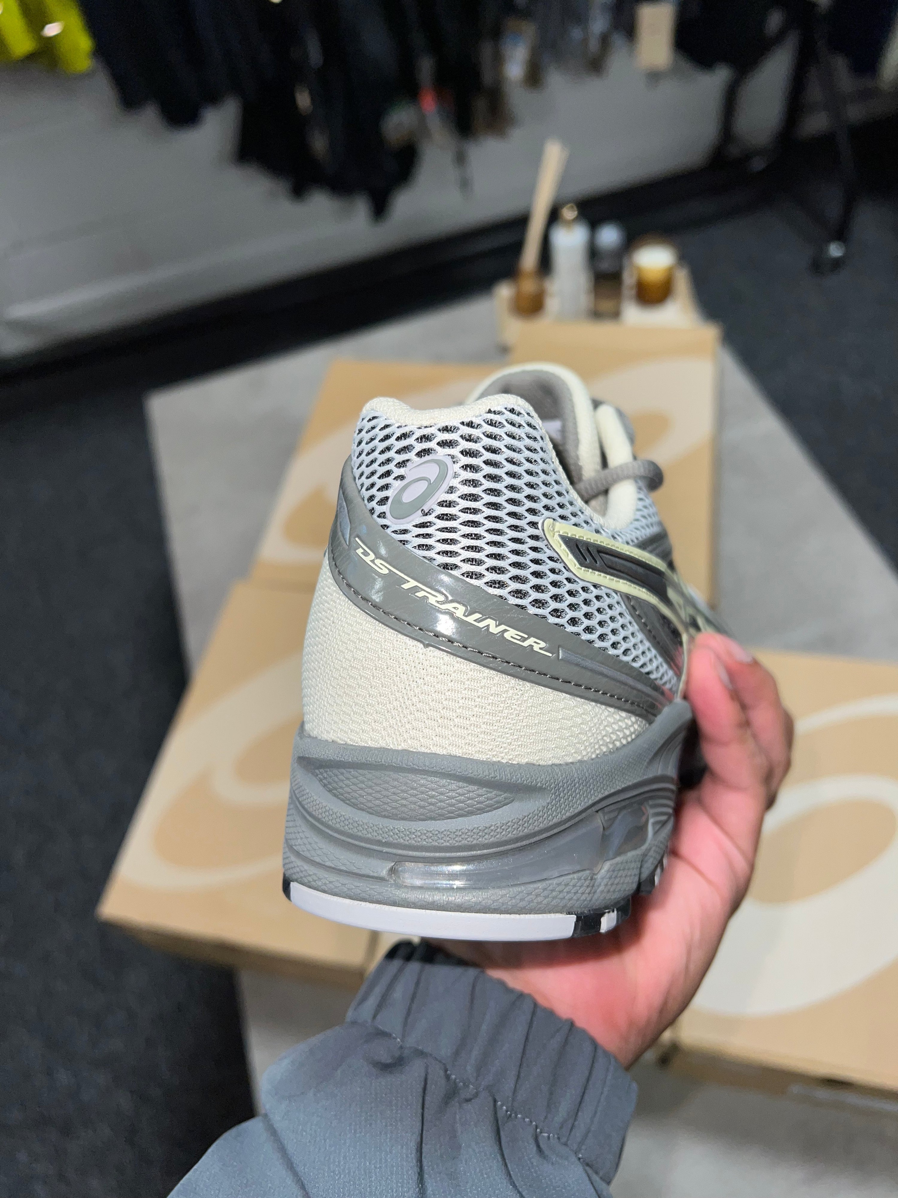 Asics Gel-DS Trainer 14 Silver/Black