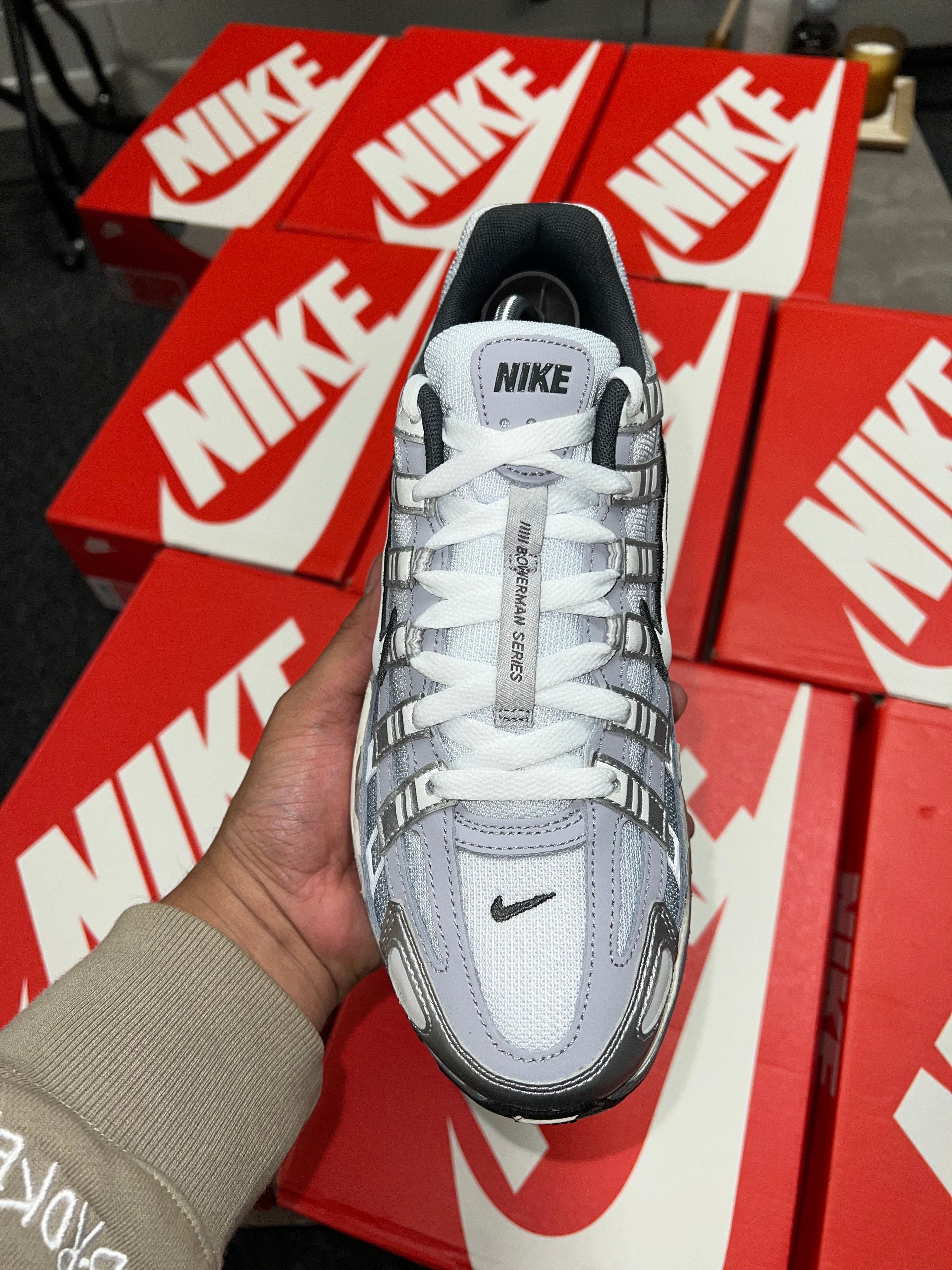 Nike P6000 Wolf Grey
