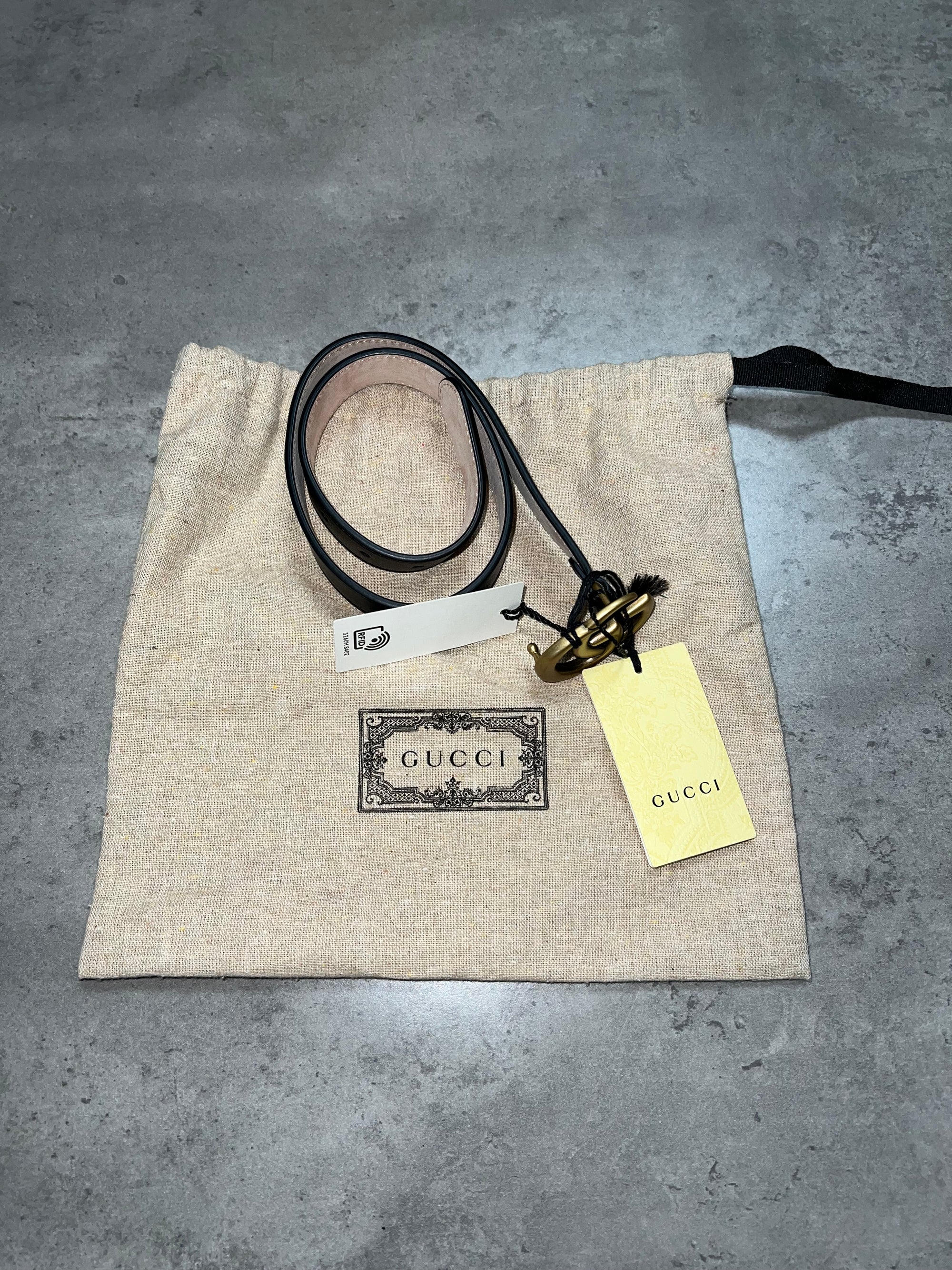 Gucci Plain Marmont Leather Belt - 24"