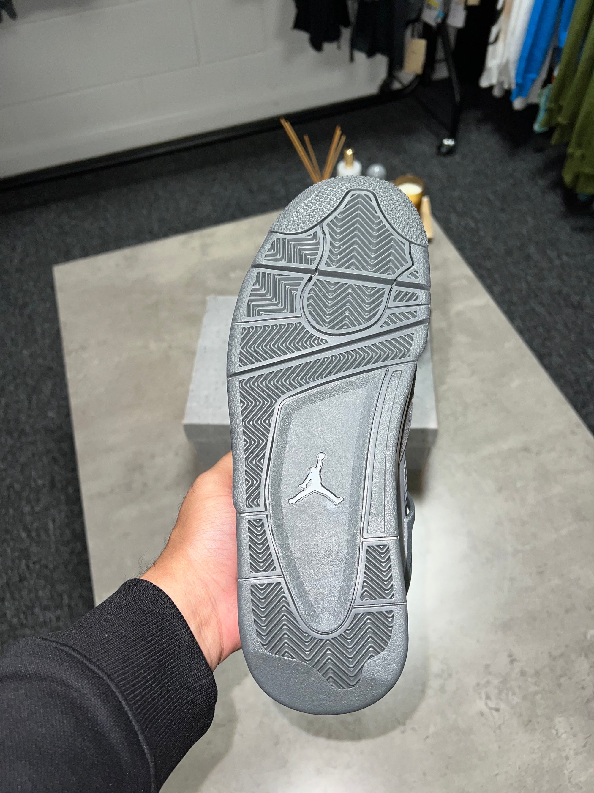 Air Jordan 4 Retro SE - Smoke Grey