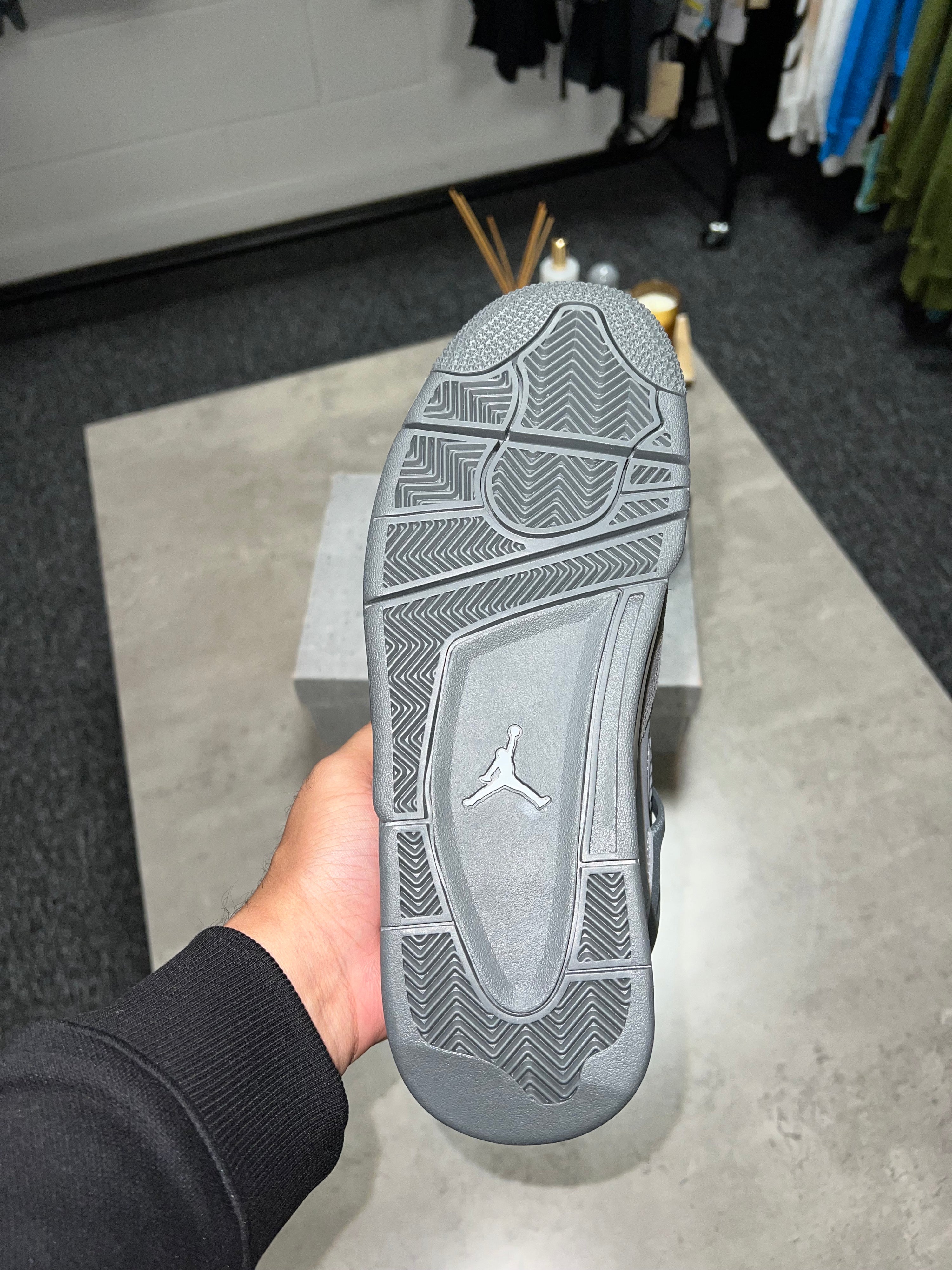 Air Jordan 4 Retro SE - Smoke Grey