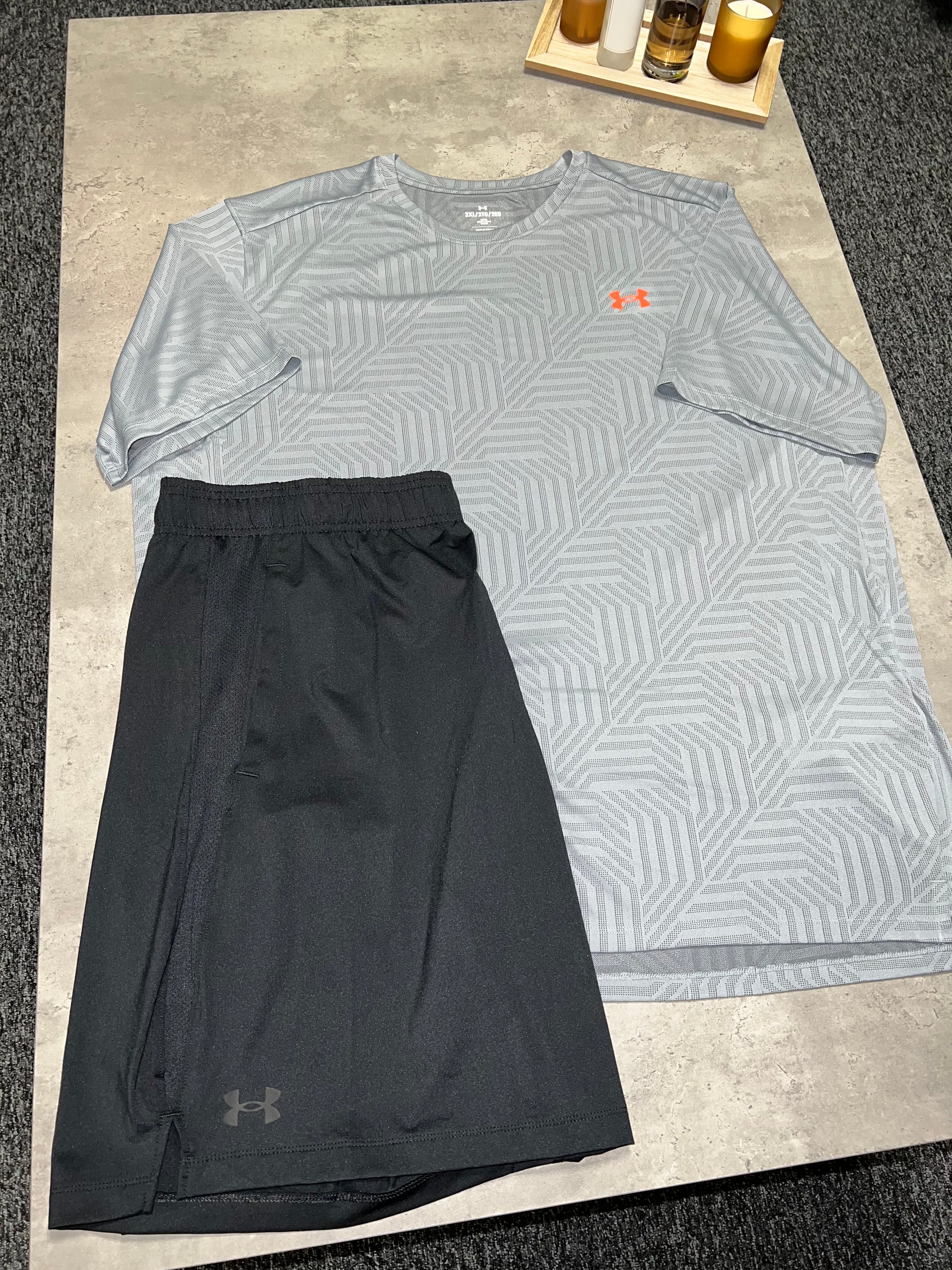 Under Armour T Shirt & Short Set - Grey/Black