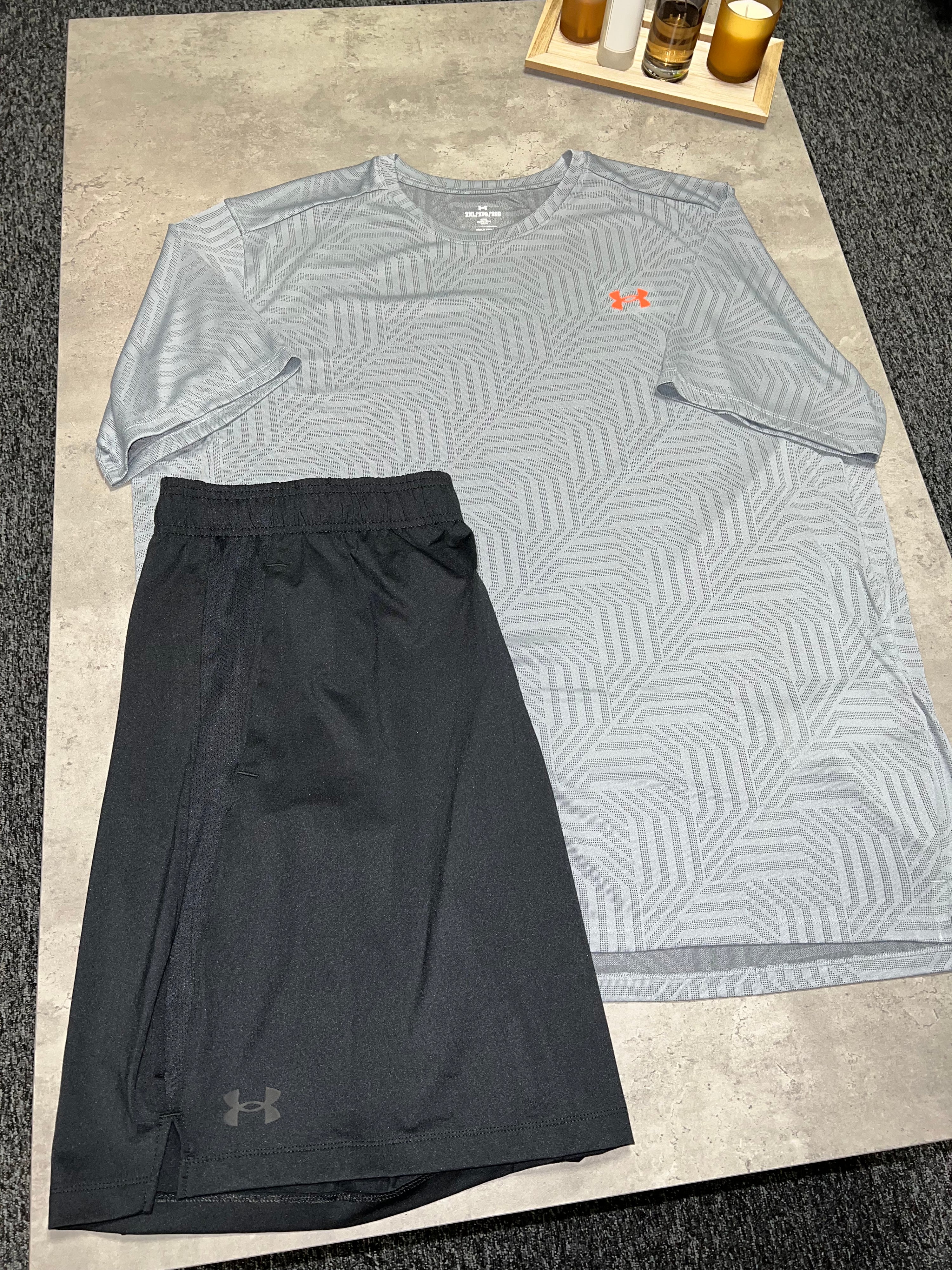 Under Armour T Shirt & Short Set - Grey/Black