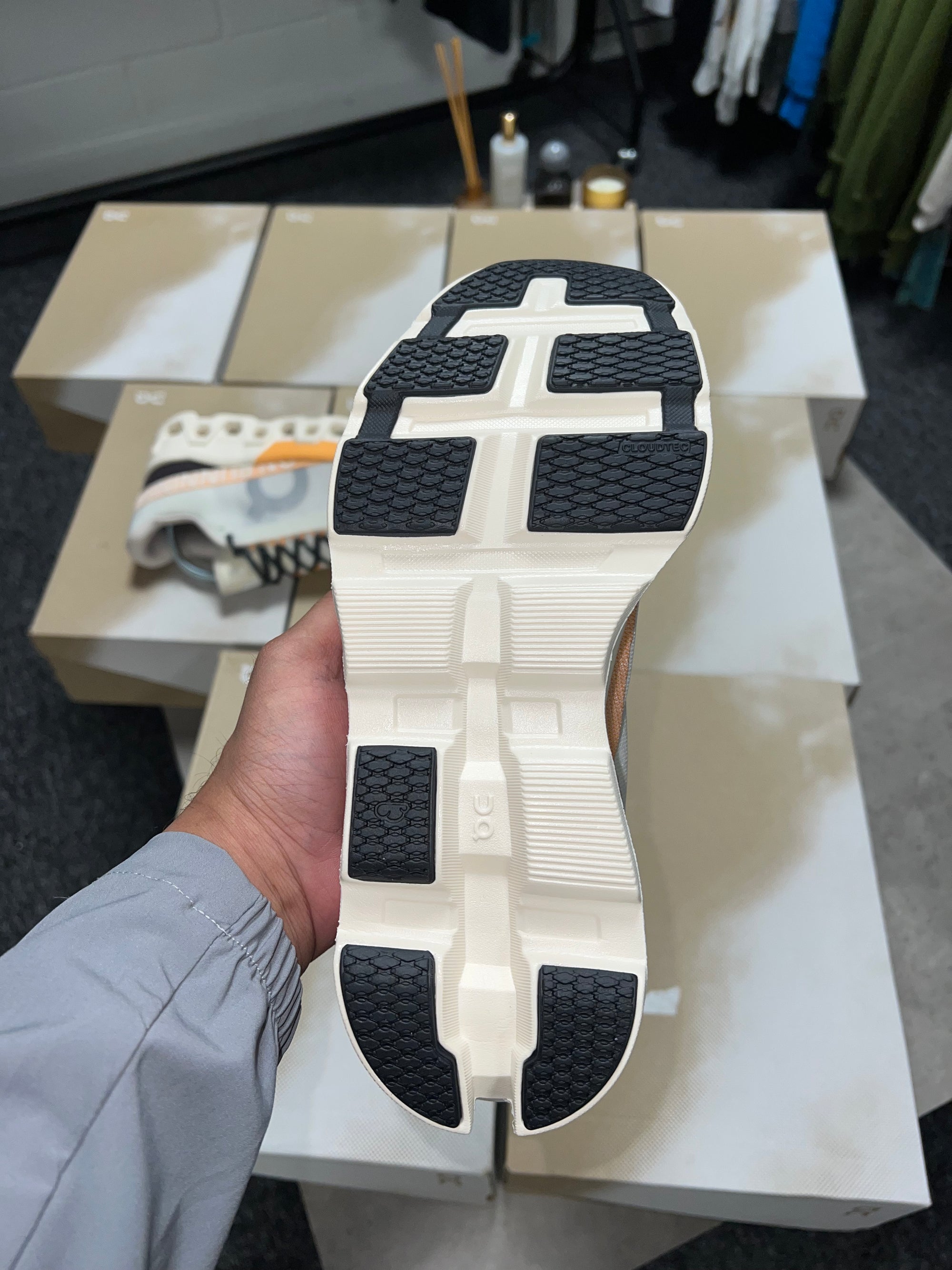 On Cloud Monster 2 - White/Orange