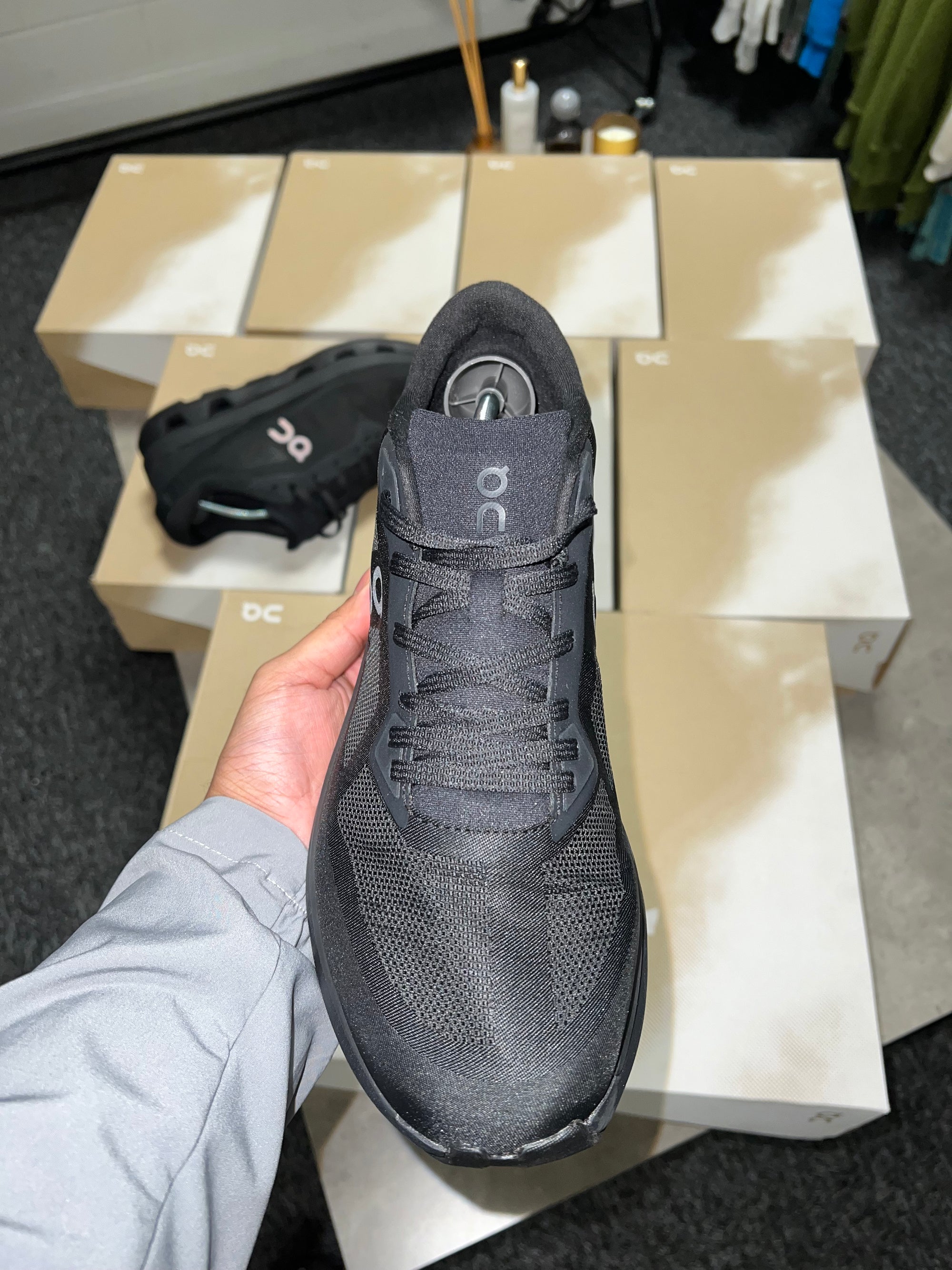 On Cloudzone - Black