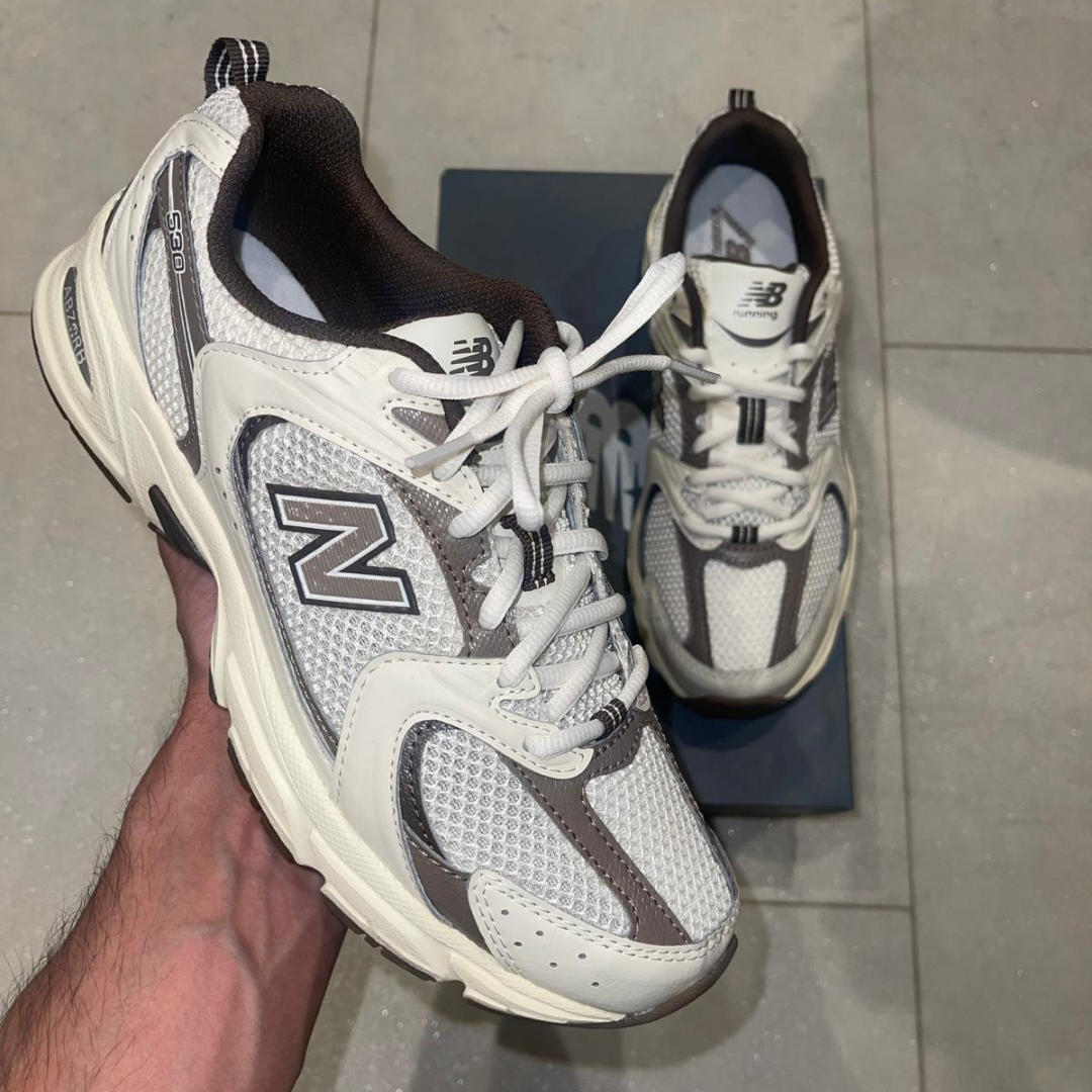 530 Off White & Brown