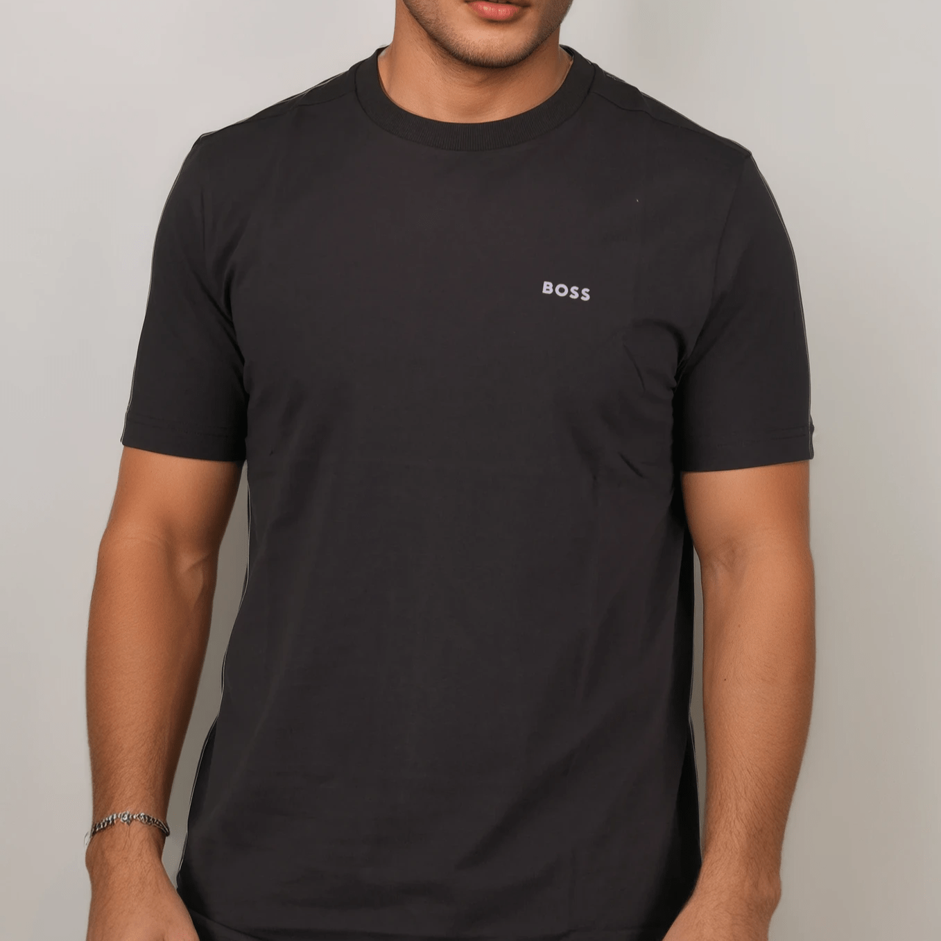 Hugo Boss Blue Logo-Stamp T-Shirt in Navy
