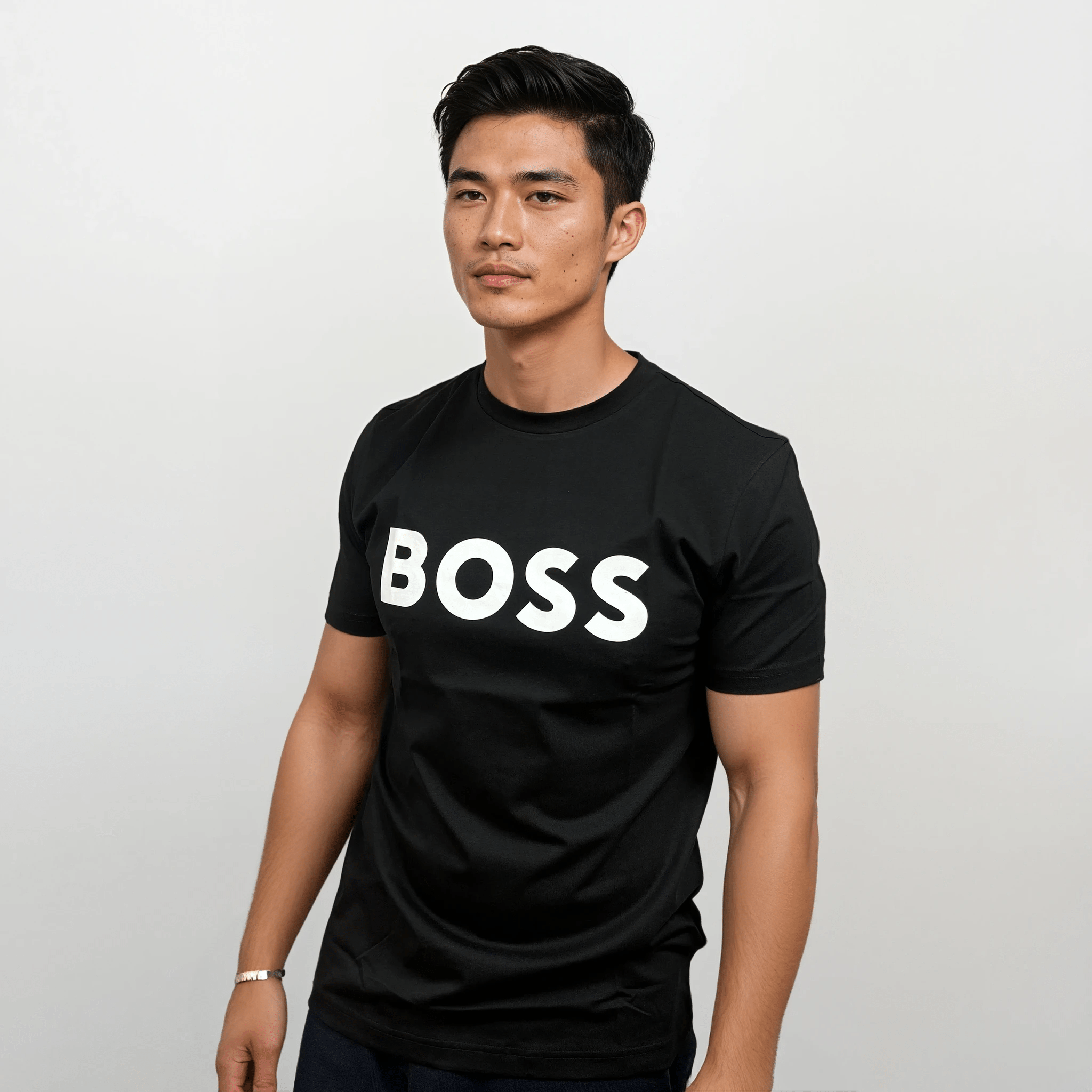 Hugo Boss Thinking 1 Logo T-Shirt in Black